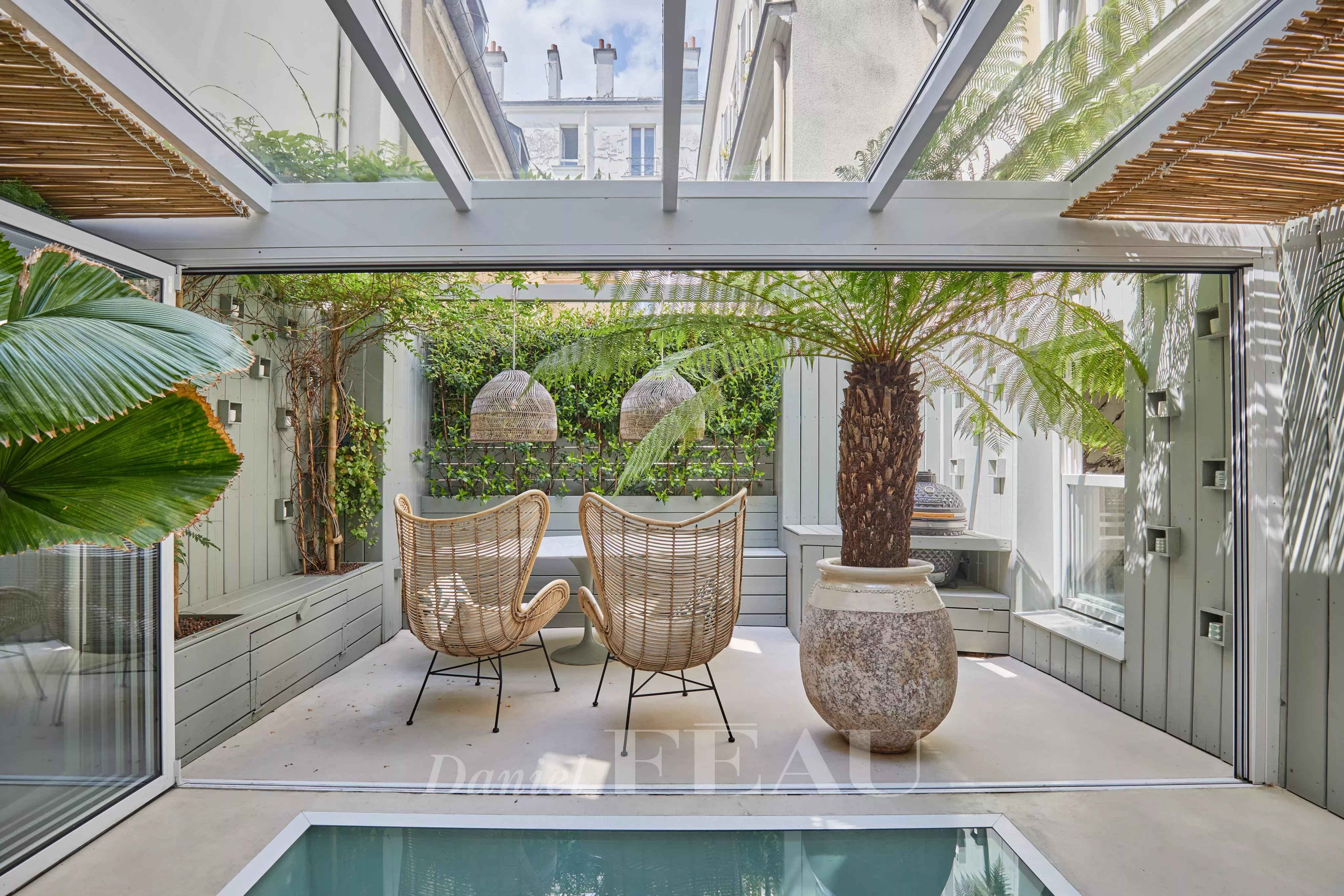 Paris 17th District – A superb triplex apartment with a terrace