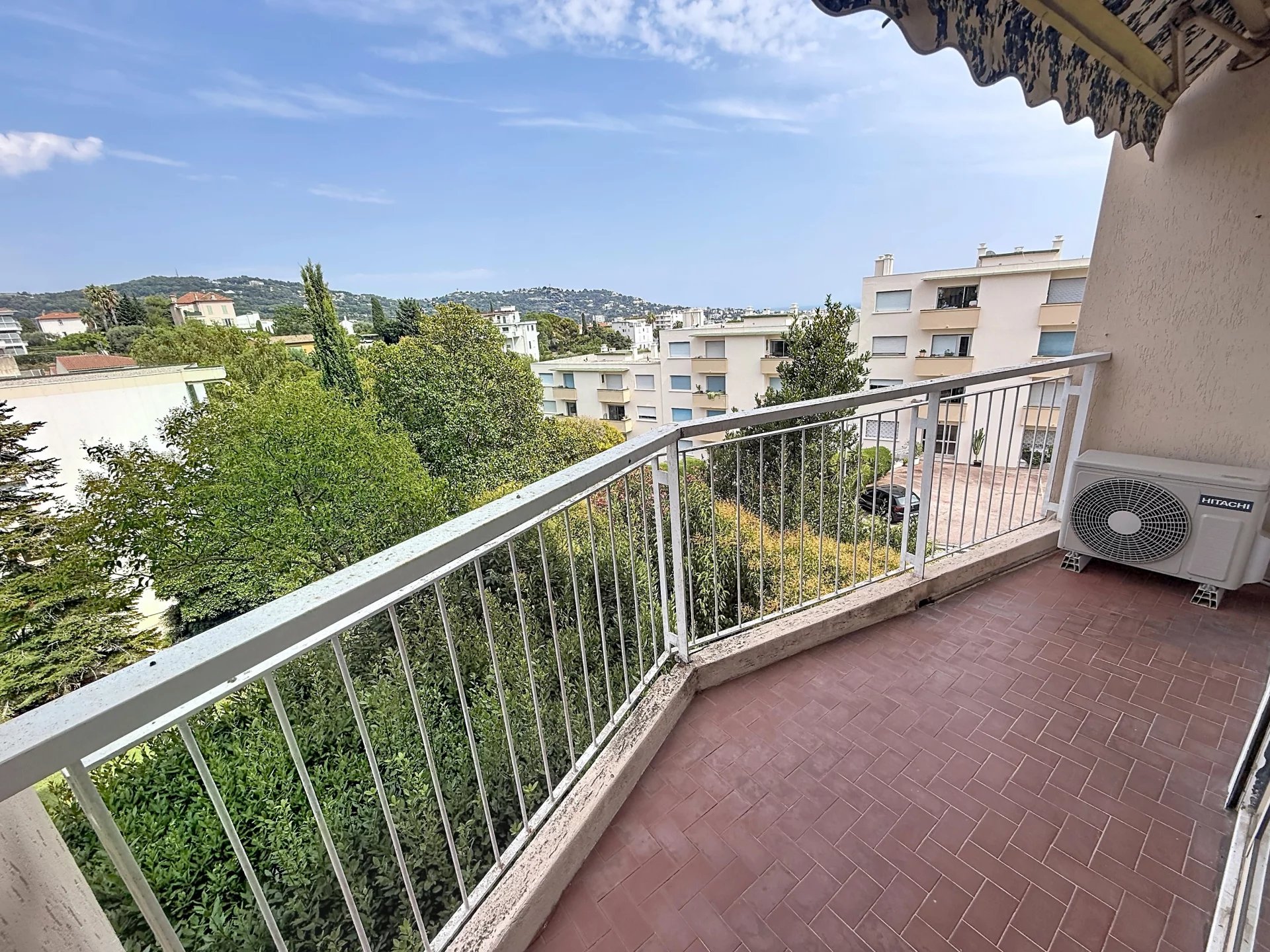Agence immobilière de AZUR ACT IMMOBILIER