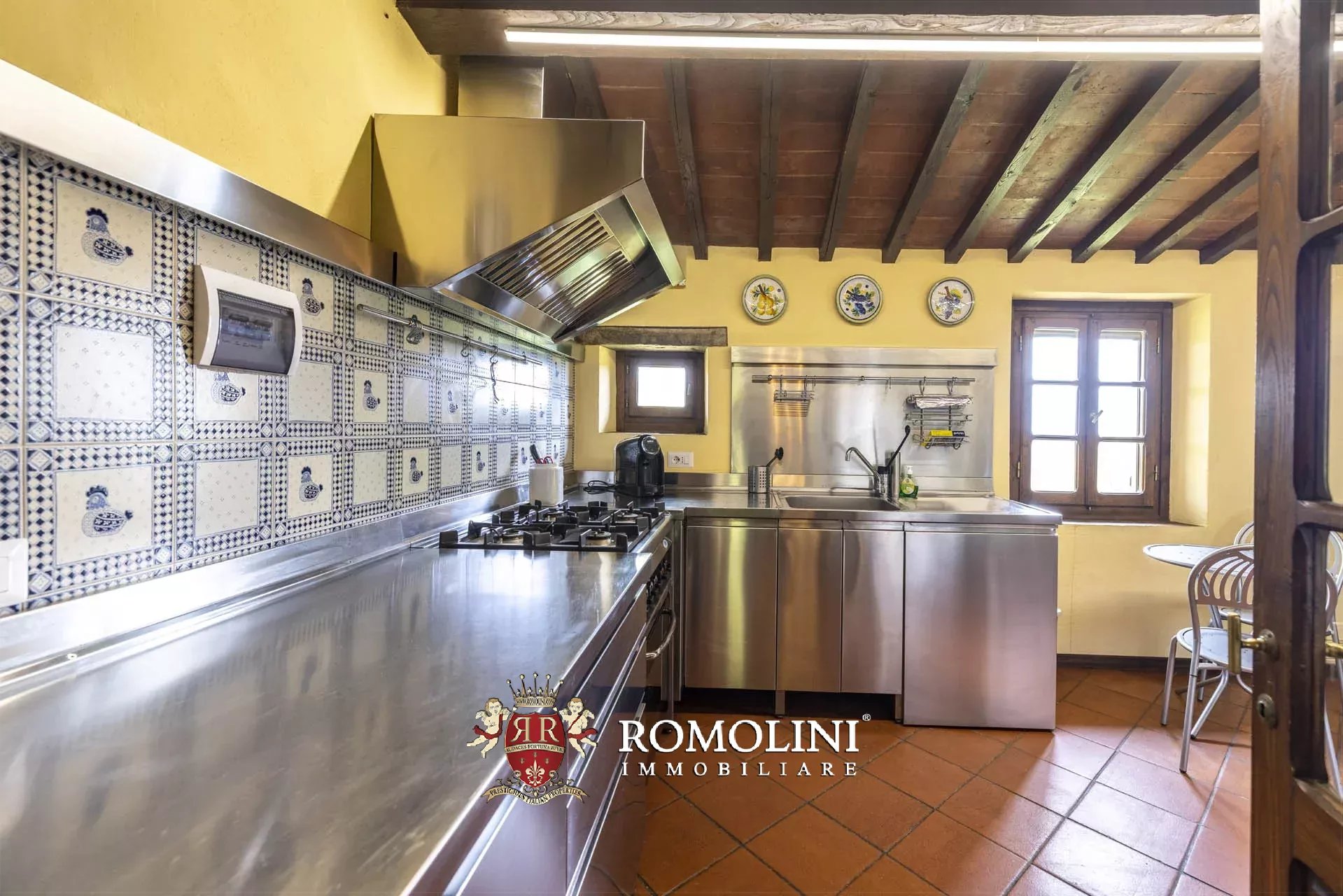 6 Bedroom Villa/Townhouse's Image 49