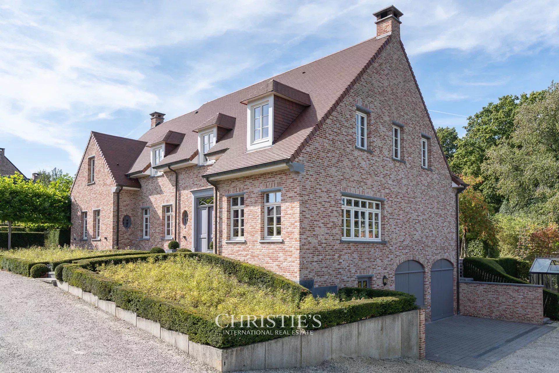 Hoeilaart – Hedendaagse villa aan de rand van het Zoniënwoud