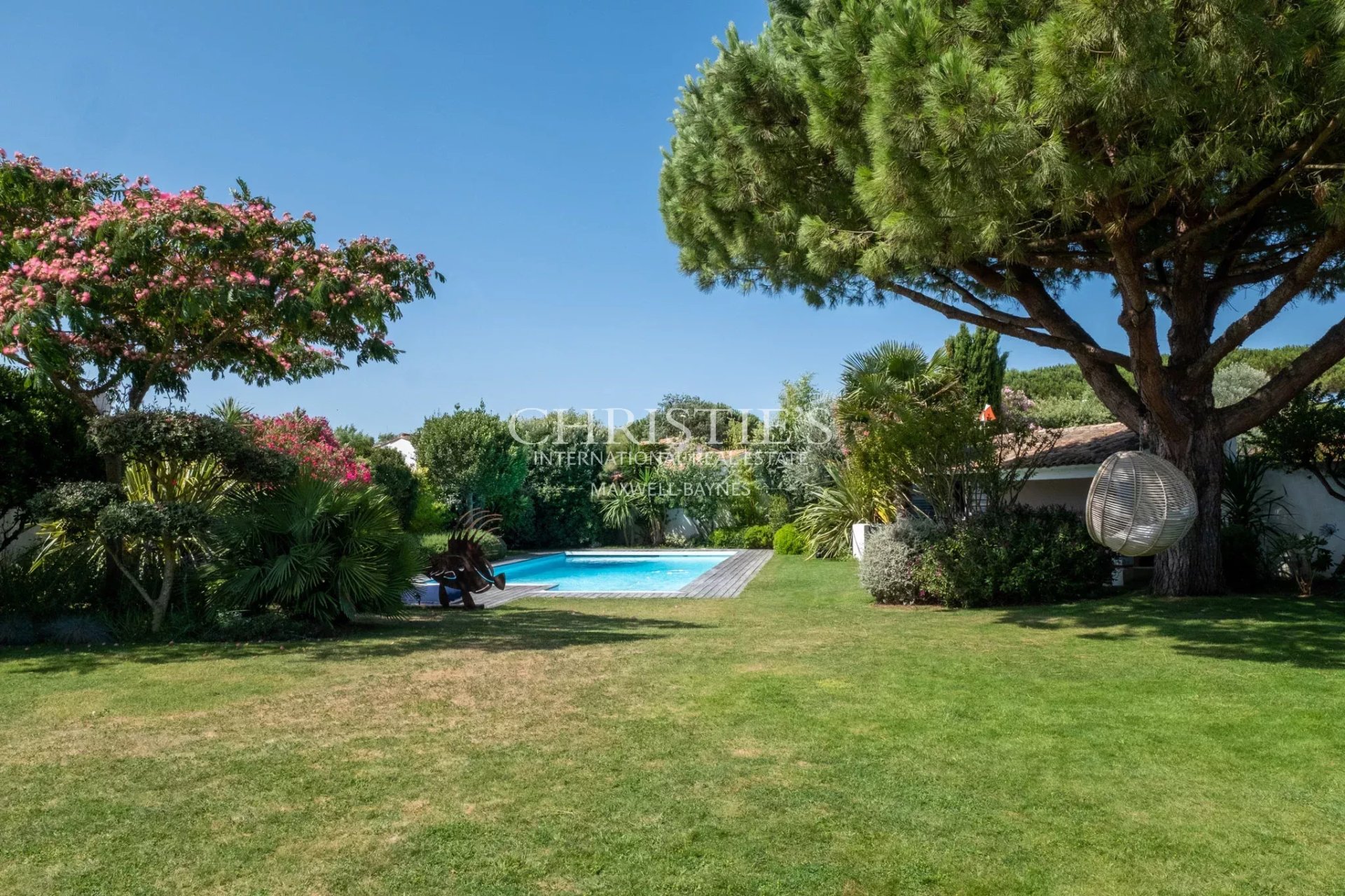 4 Bedroom Villa/Townhouse's Image 14