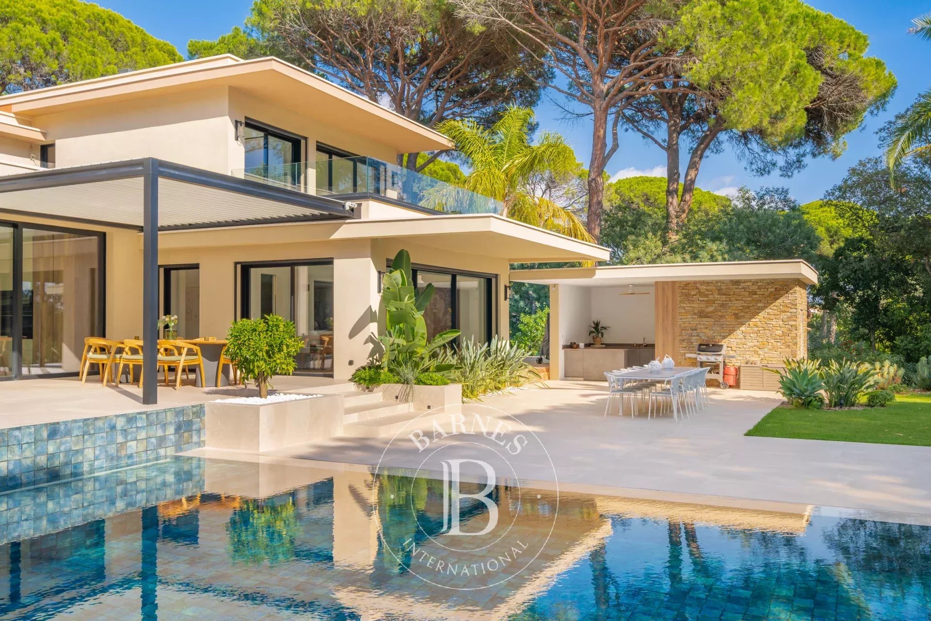 Villa Saint-Raphaël - picture 5