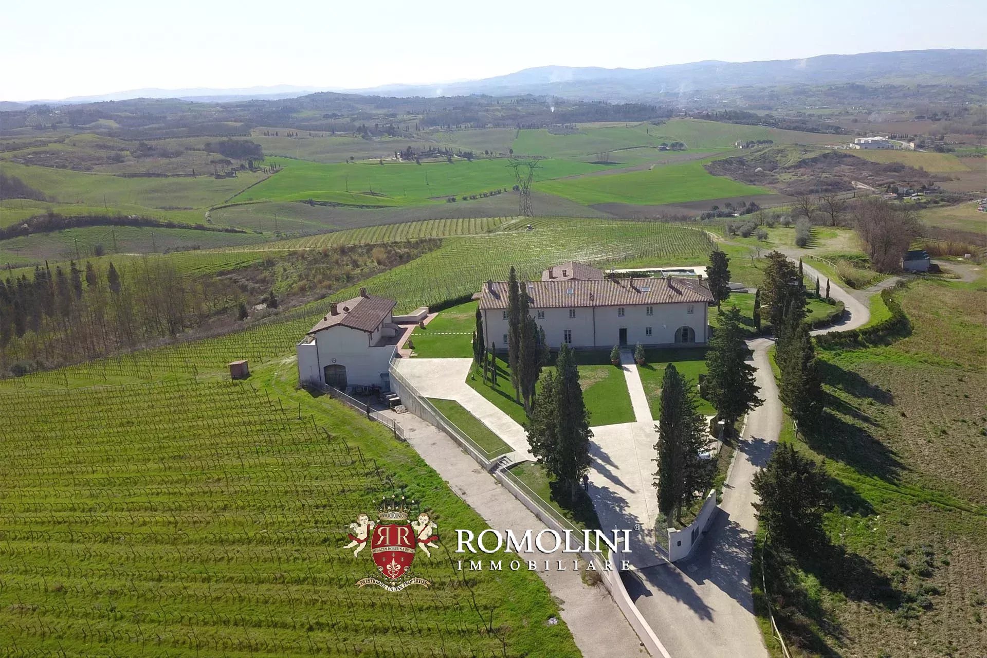 11 Bedroom Vineyard's Image 15