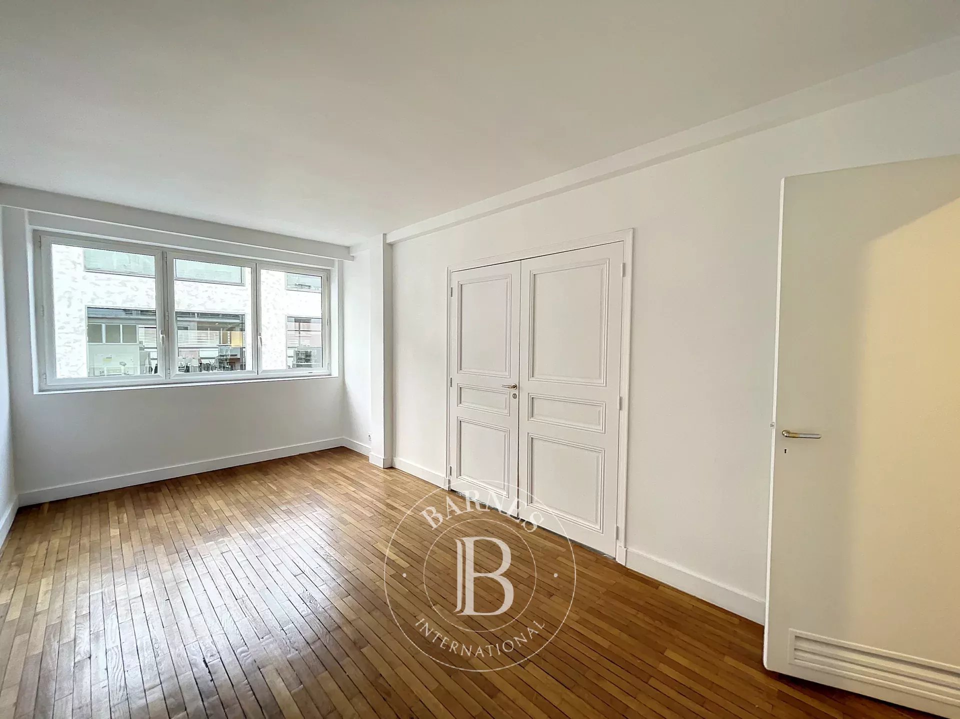 Paris  - Appartement 5 Pi&egrave;ces 3 Chambres - picture 19