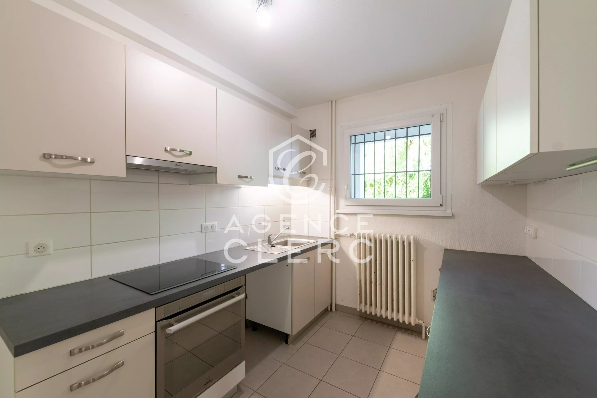 4 Bedroom Villa/Townhouse's Image 6