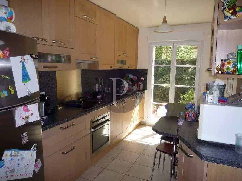 vente-appartement-5-pieces-le-plessis-robinson-83872080