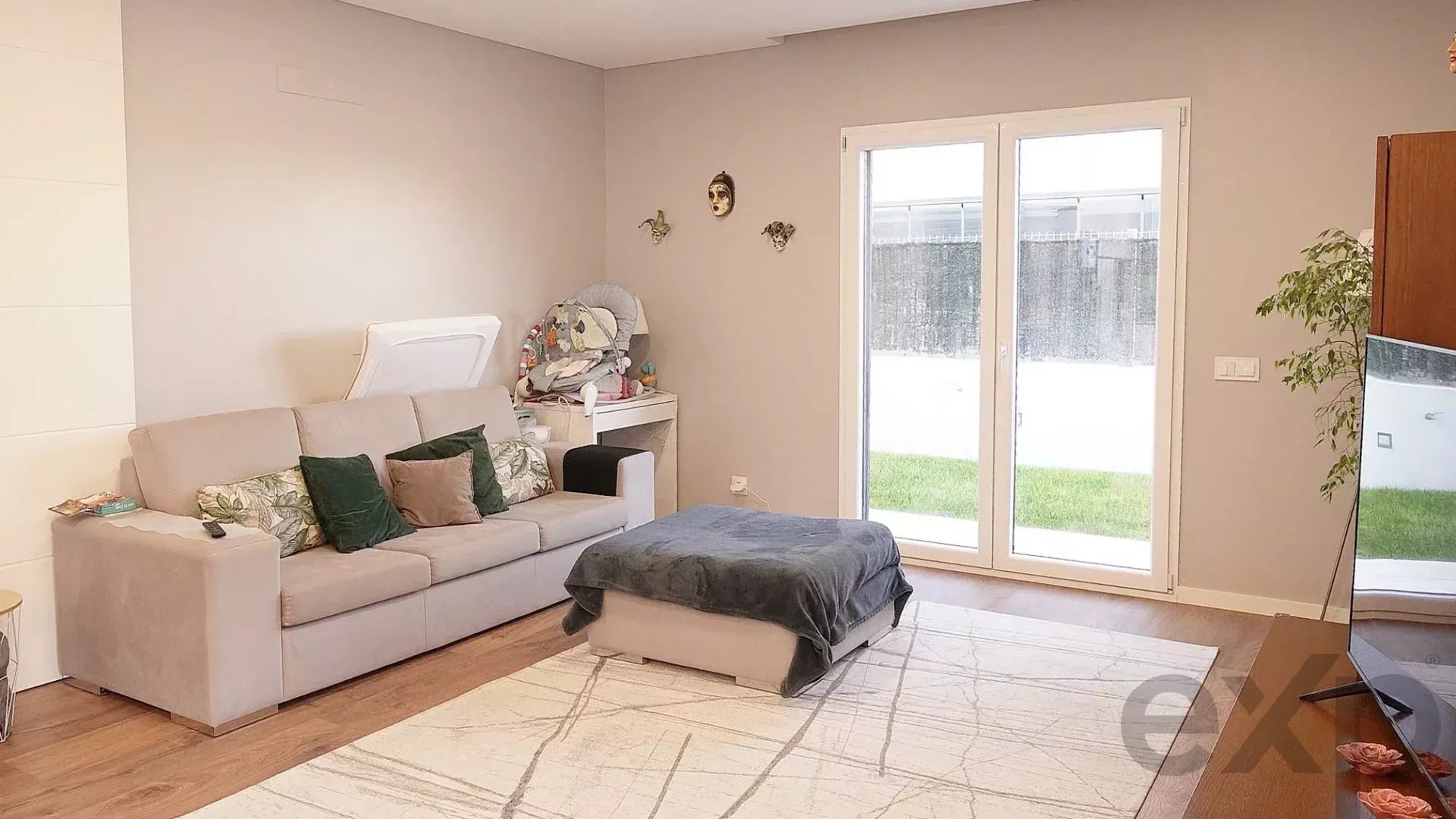 Excellent new 4-bedroom villa with pool 86417771 image 3