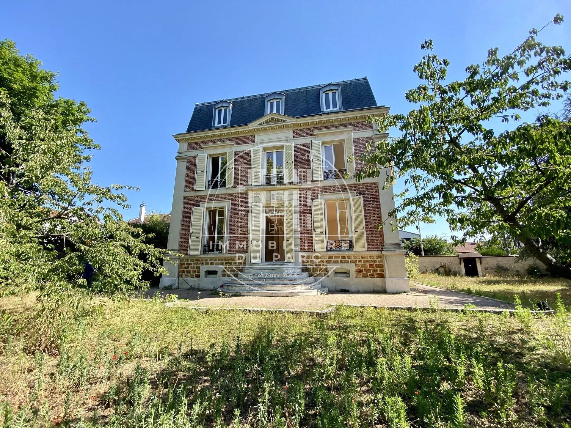 Agence immobilière de 