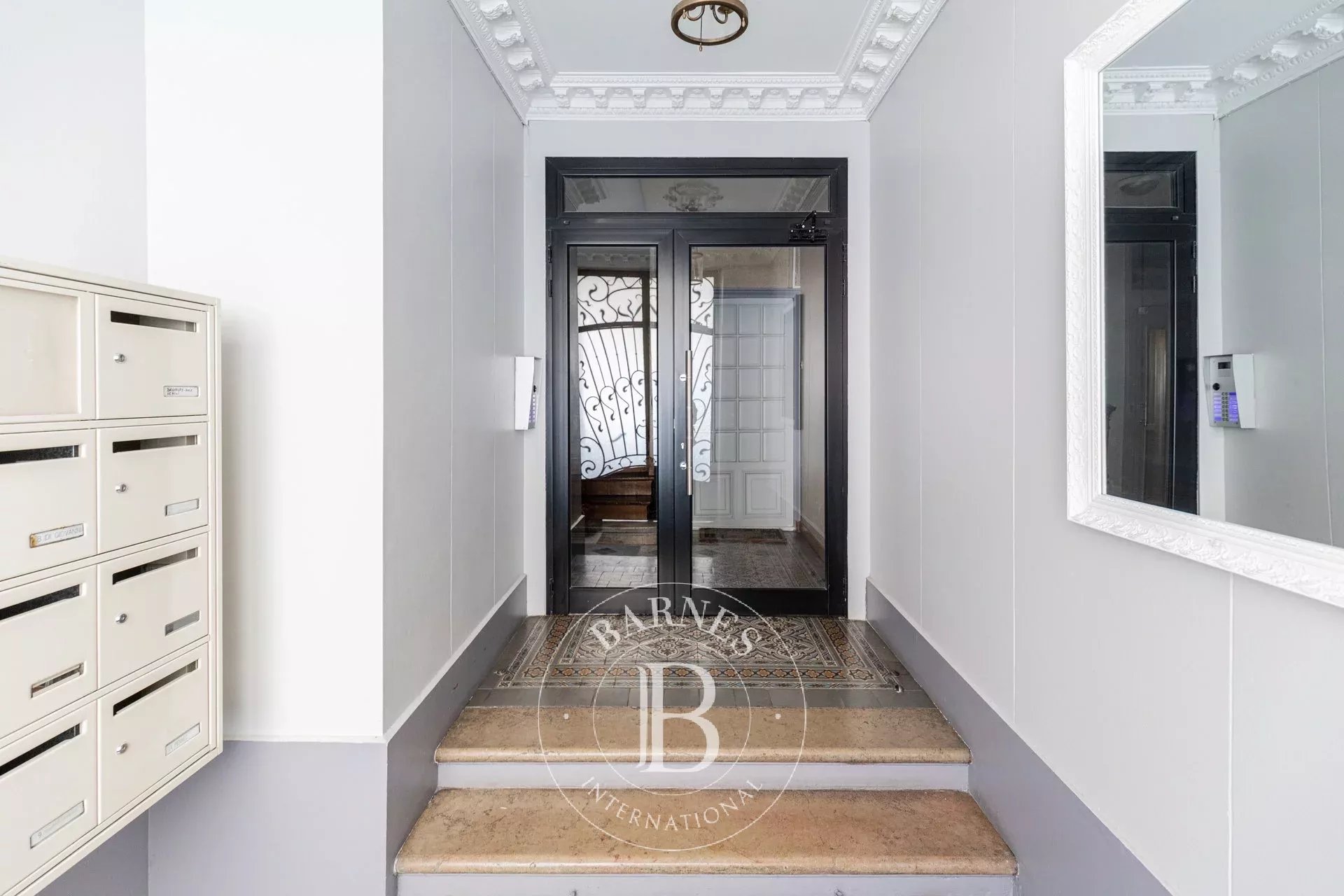 Daire Paris 18ème - picture 16