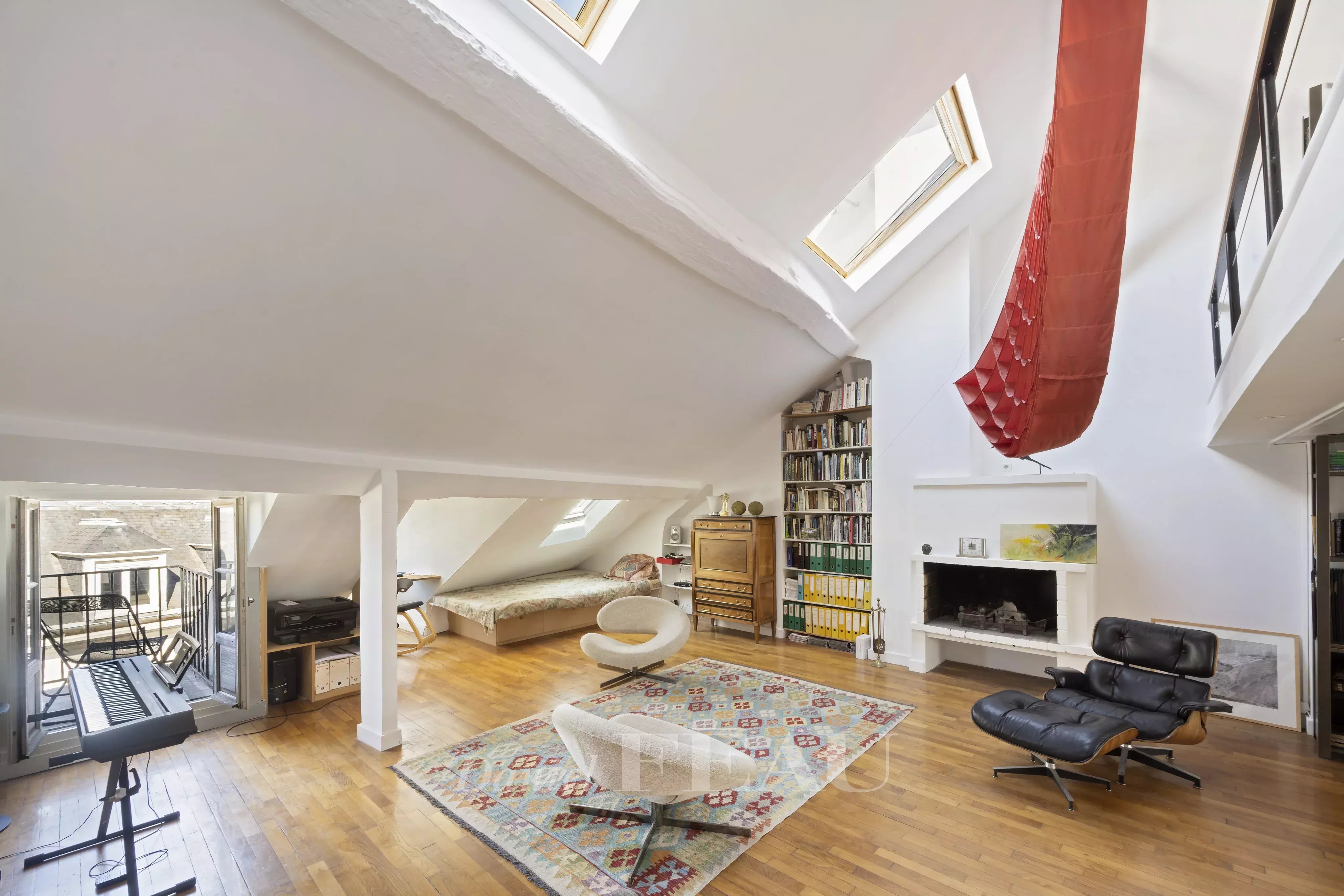 Sale Apartment Paris 4th