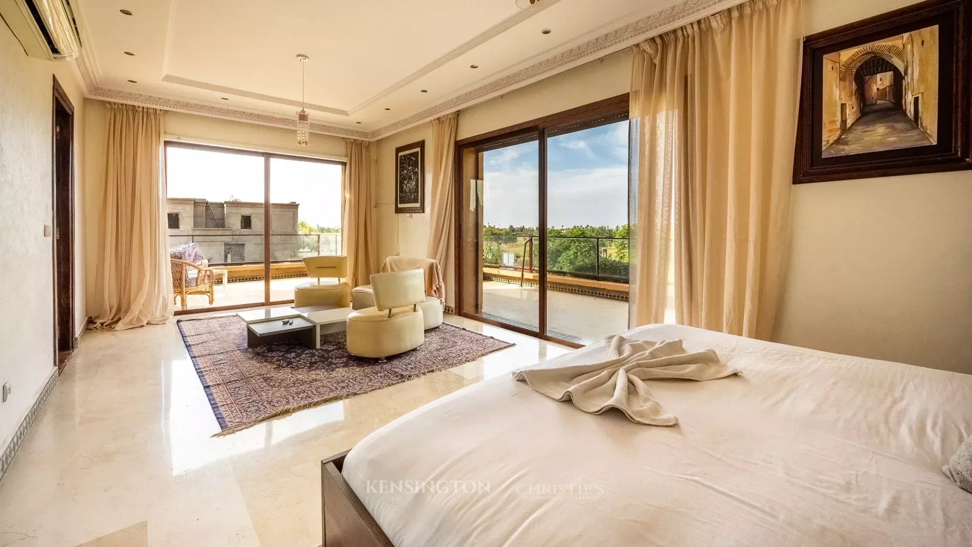8 Bedroom Villa/Townhouse's Image 21