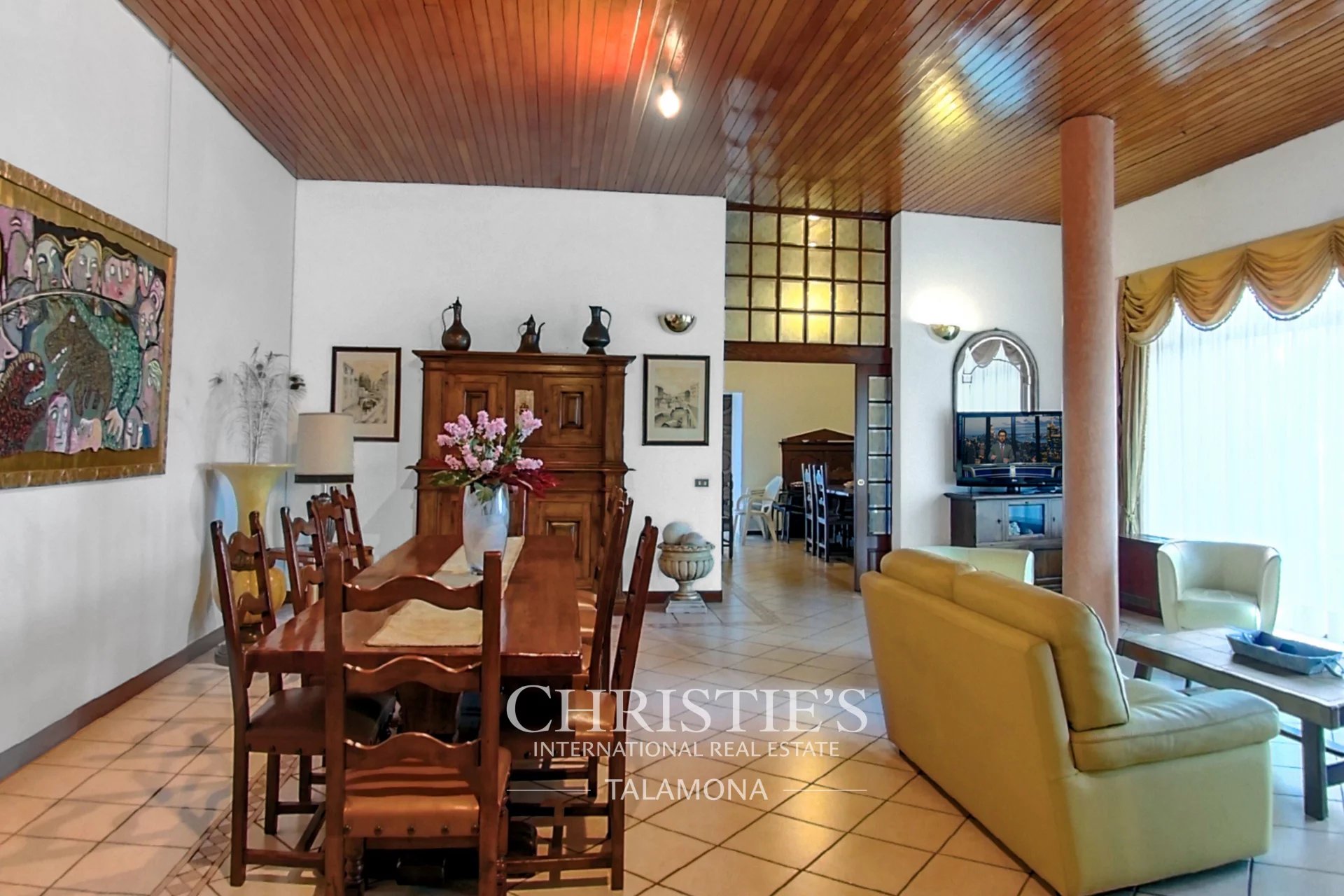 Villa/Townhouse's Image 12