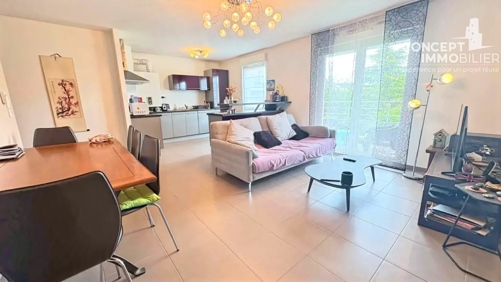 Appartement F3 à vendre, balcon,  box en sous sol