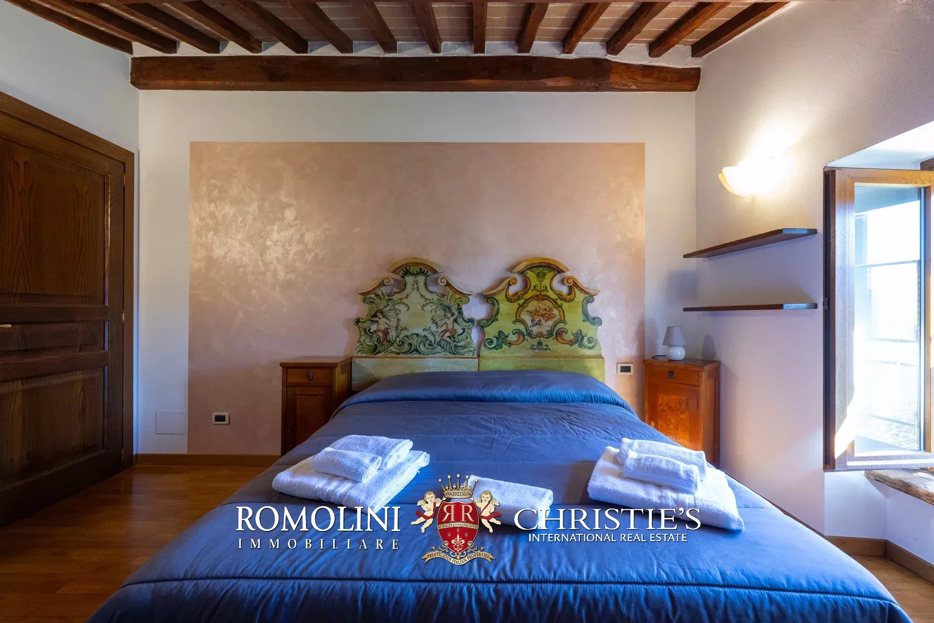 13 Bedroom Villa/Townhouse's Image 54