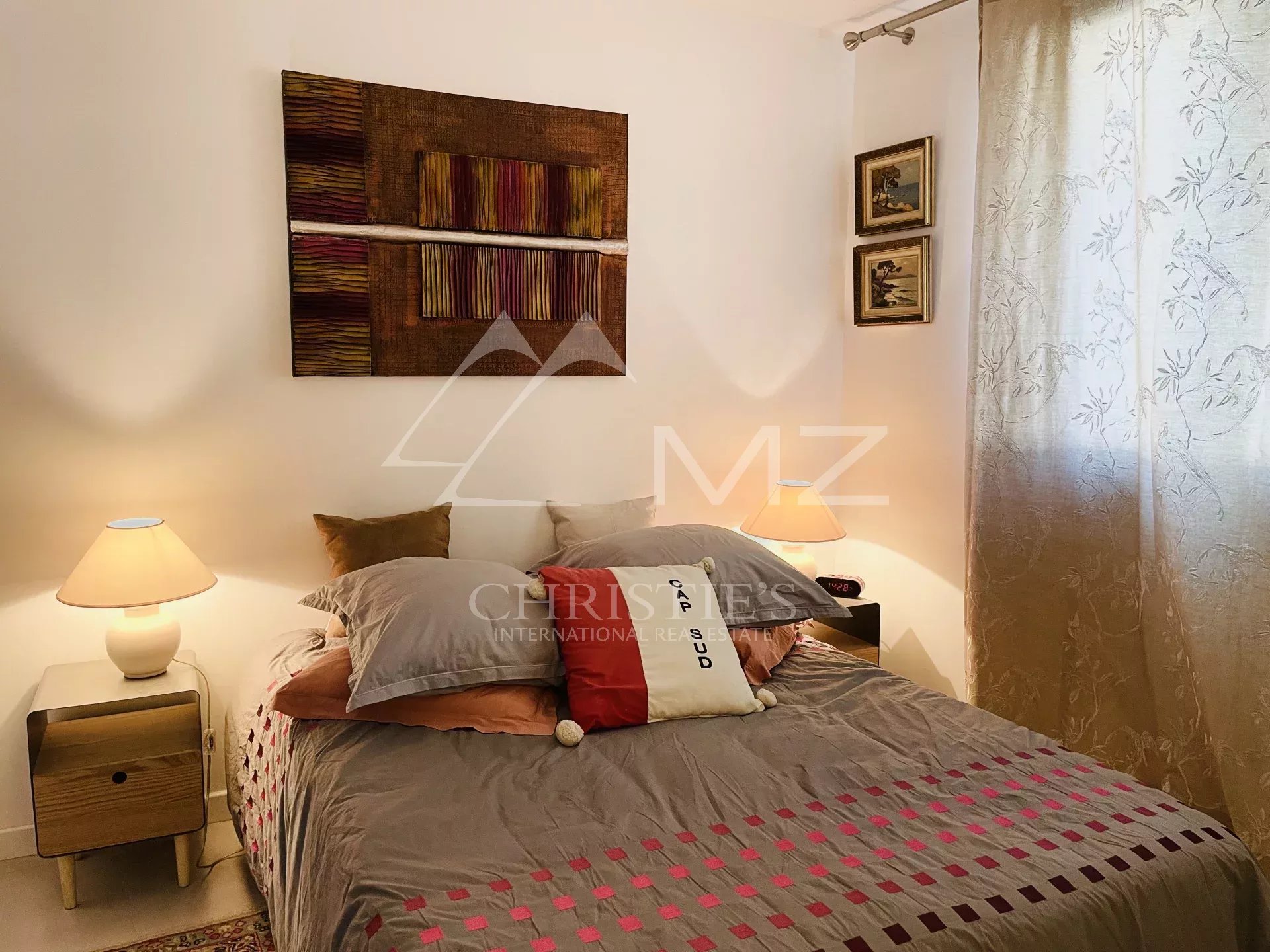 2 Bedroom Apartment/Flat's Image 8
