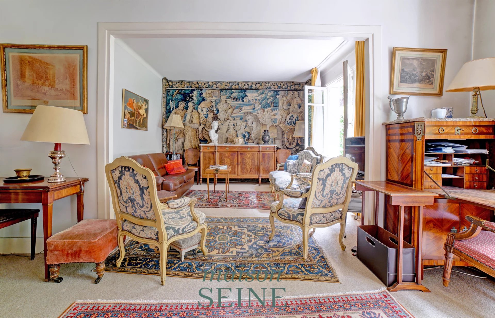 Agence immobilière de 