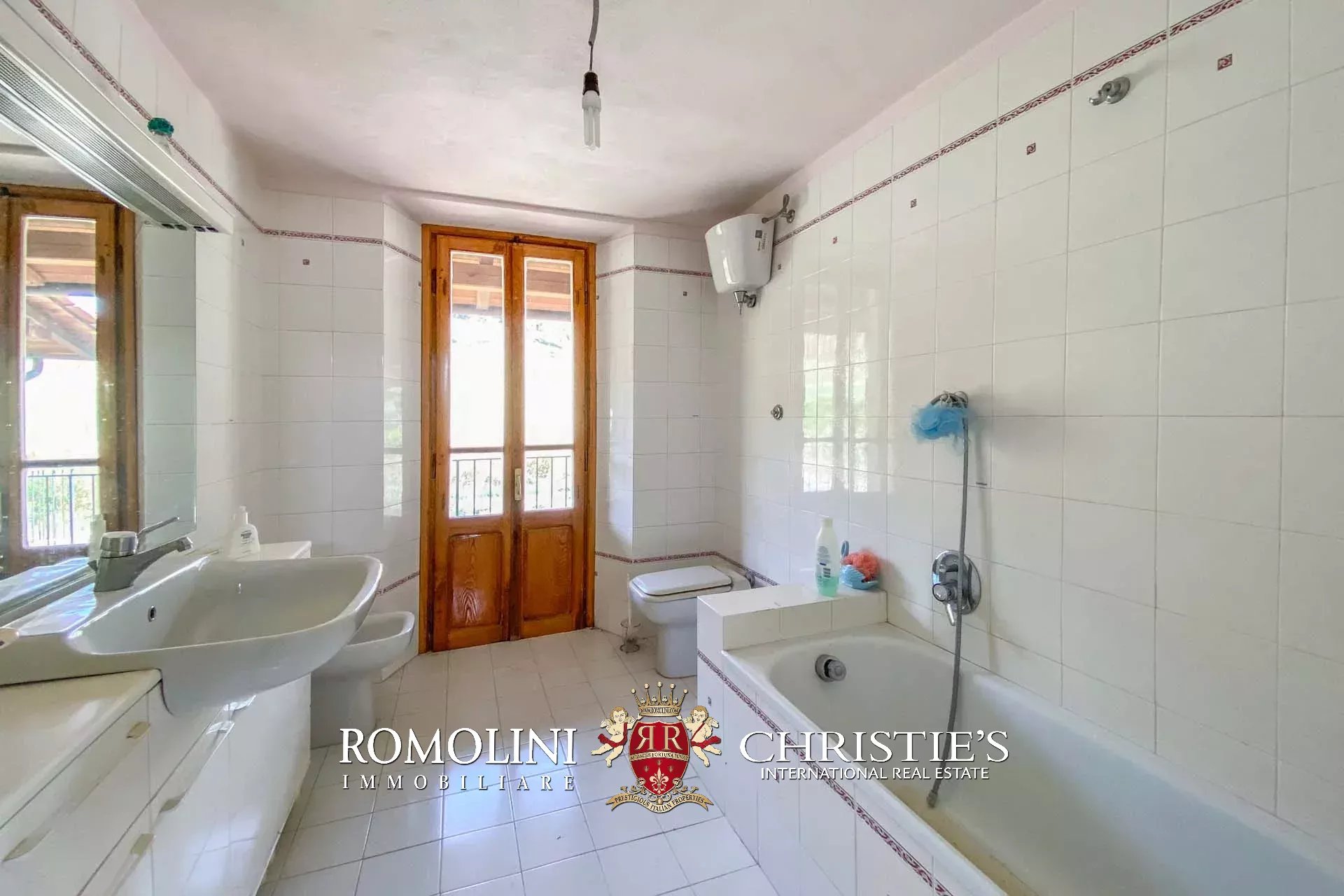 4 Bedroom Villa/Townhouse's Image 26