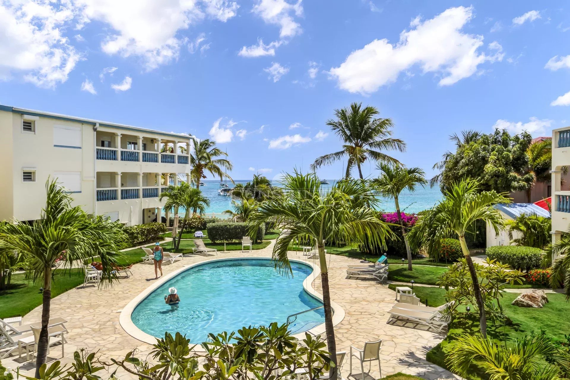 Agence immobilière de 