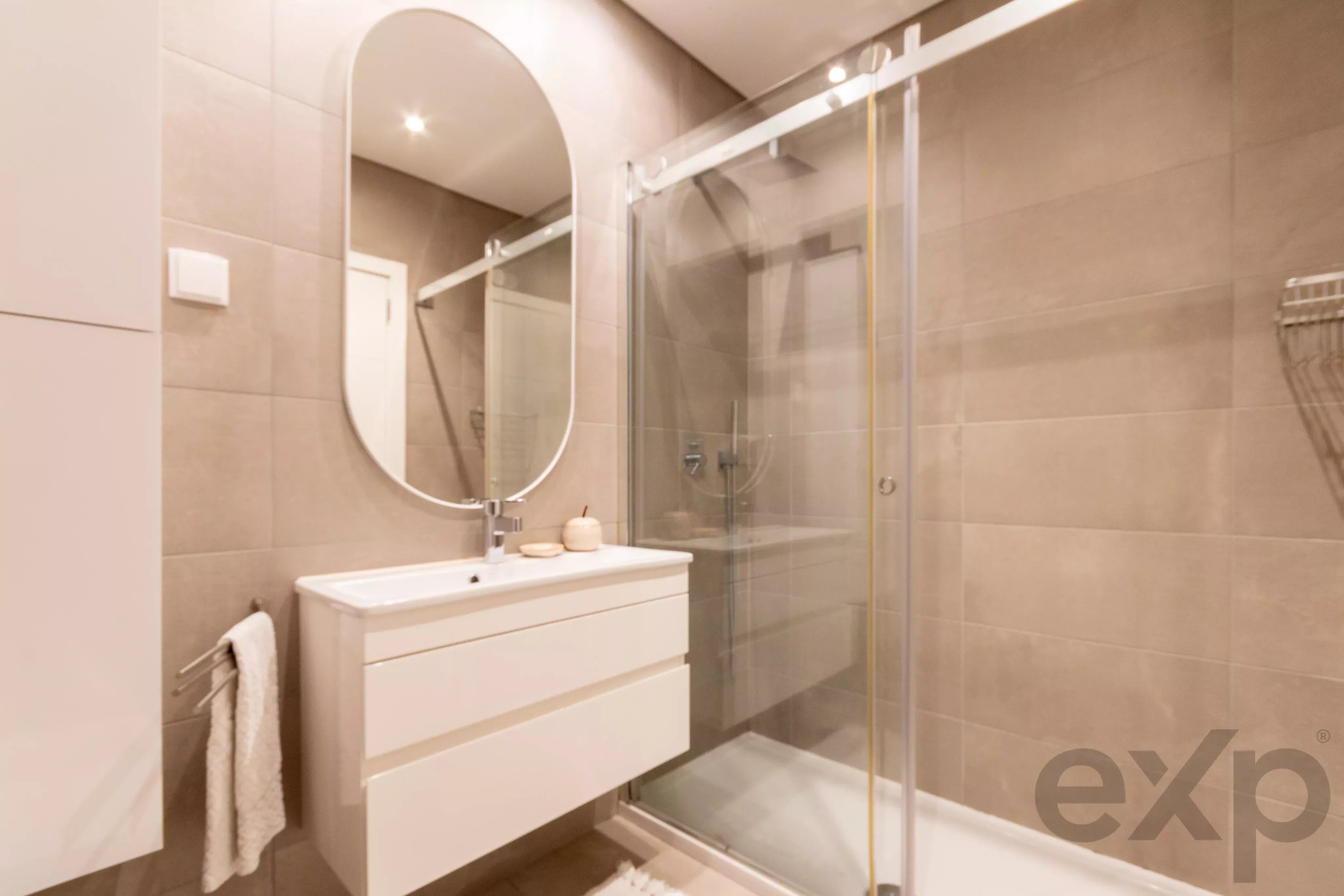 T3 Apartment 1675-003 image 11