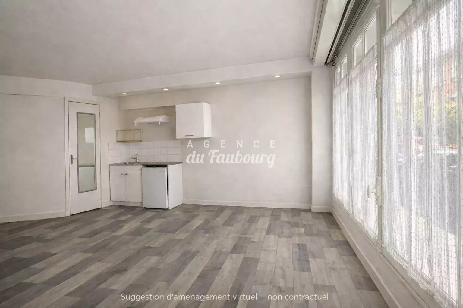 Agence immobilière de 