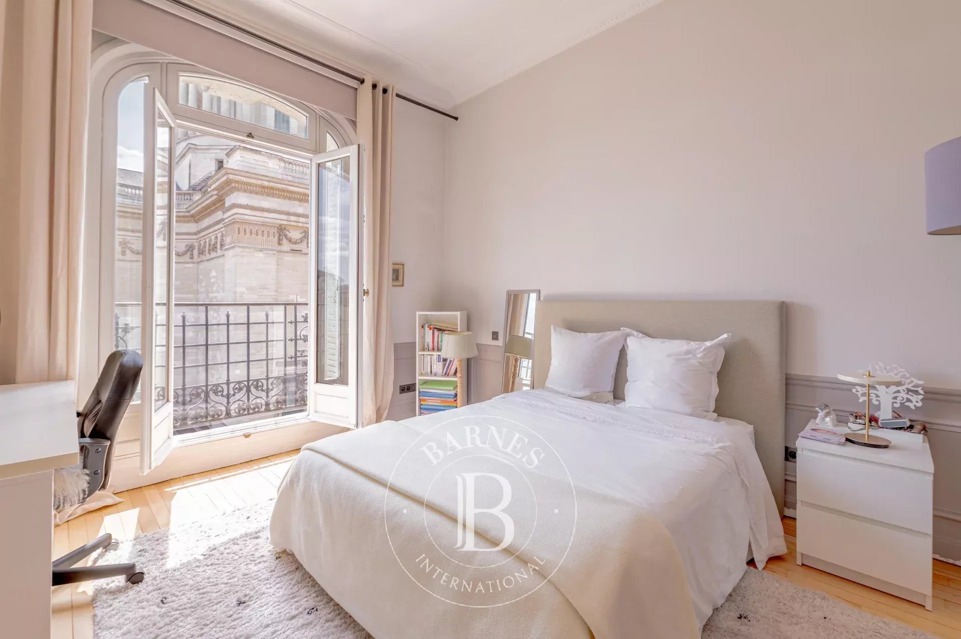 Daire Paris 5ème - picture 16