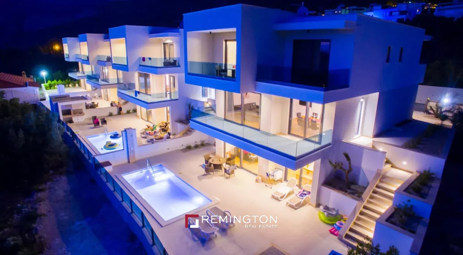 4 Bedroom Villa/Townhouse's Image 12