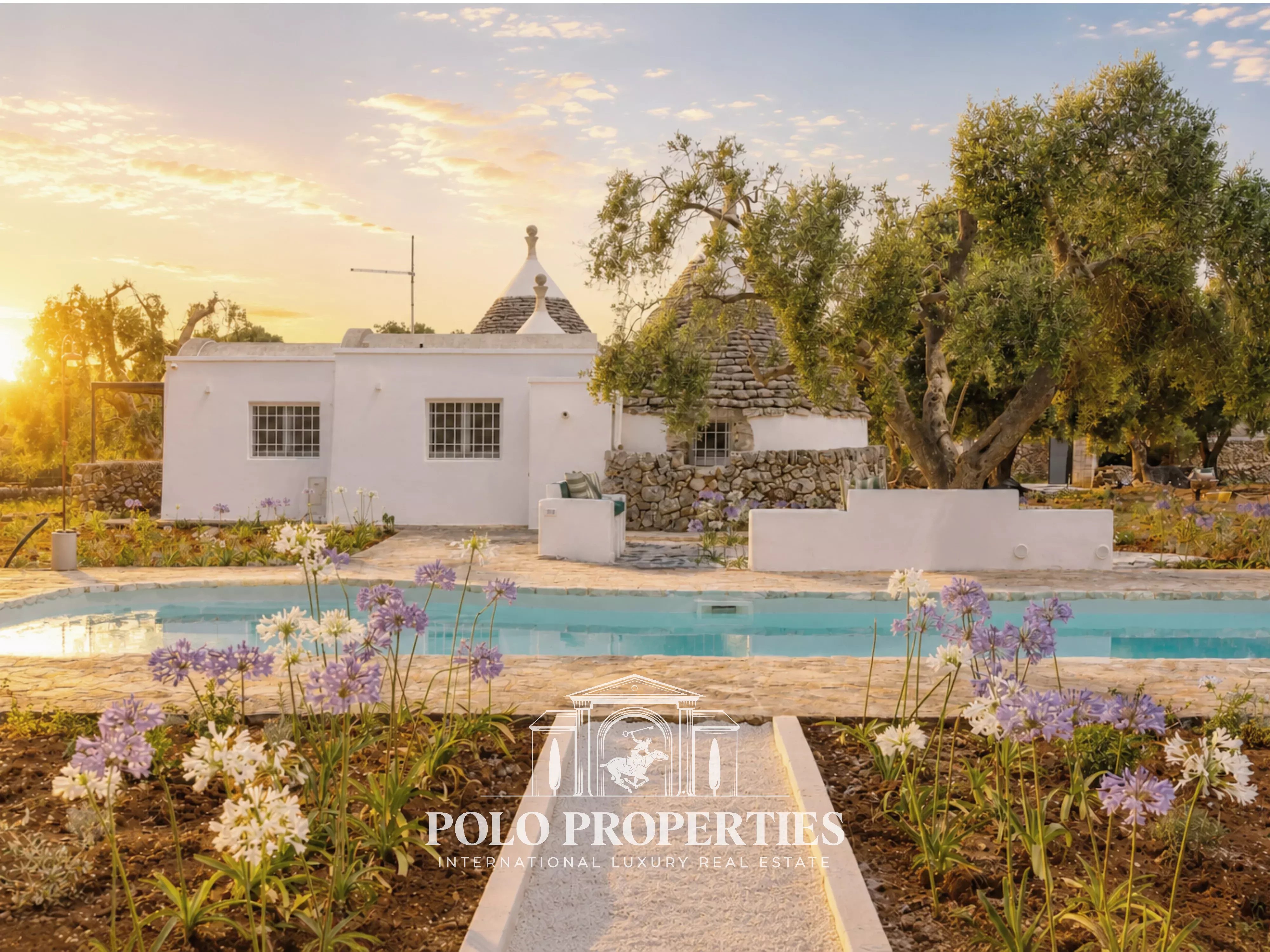 RESTORED TRULLI WITH SWIMMING POOL AND 14,000 SQM OF OLIVE GROVE LAND – ITRIA VALLEY, CEGLIE MESSAPICA