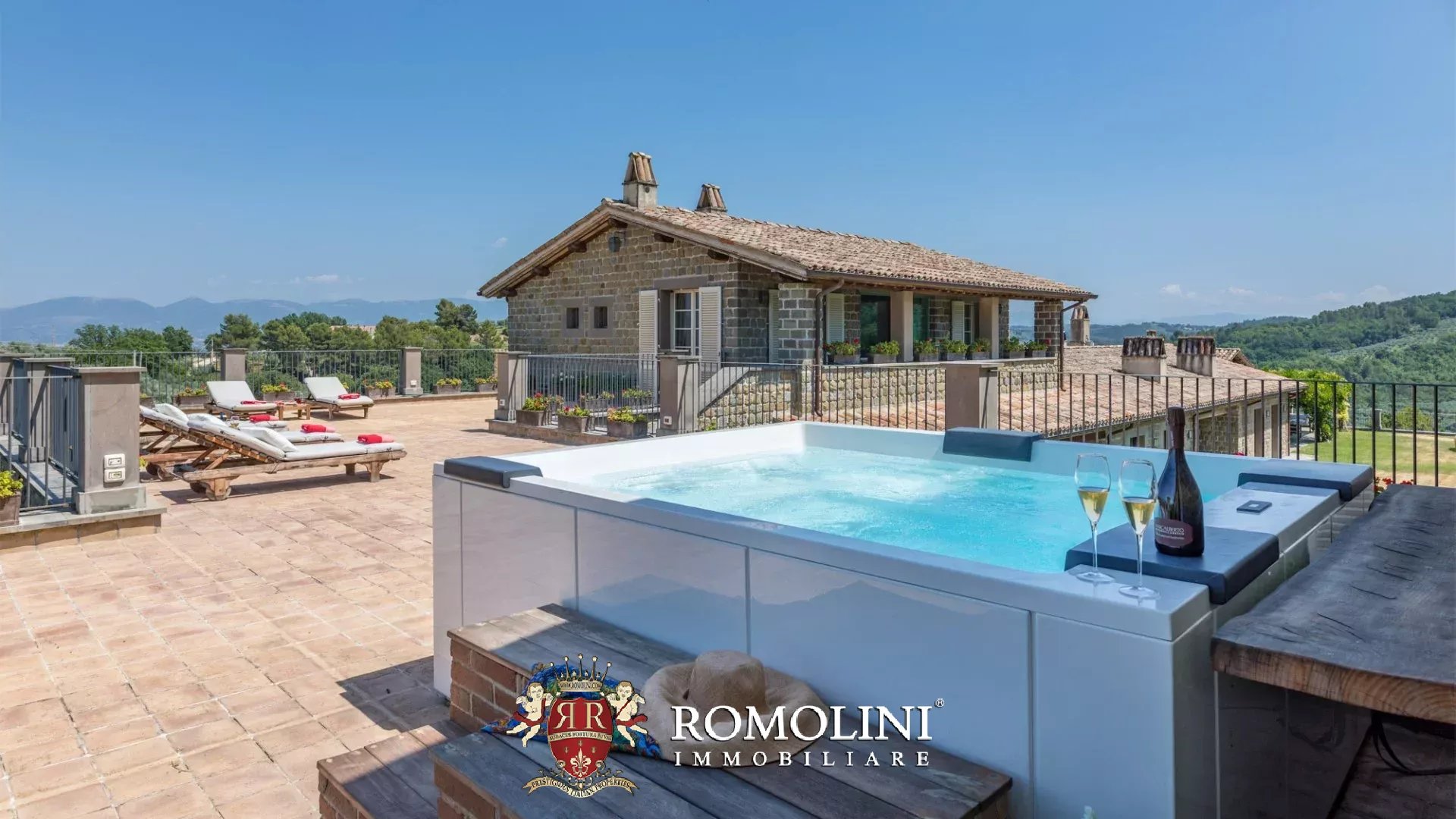 15 Bedroom Villa/Townhouse's Image 46