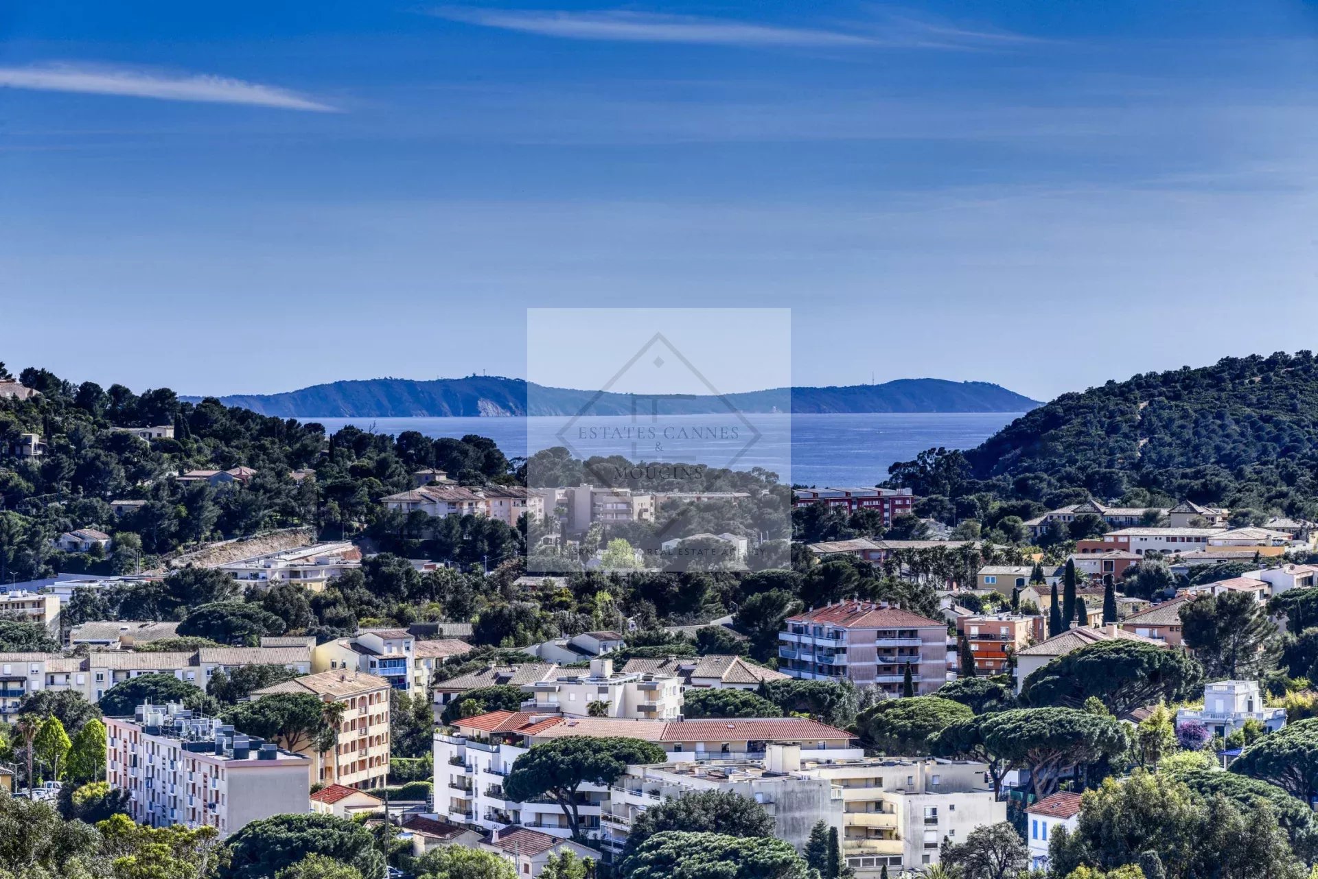 Superbe villa avec vue mer – Proche de Saint-Tropez — photo 2