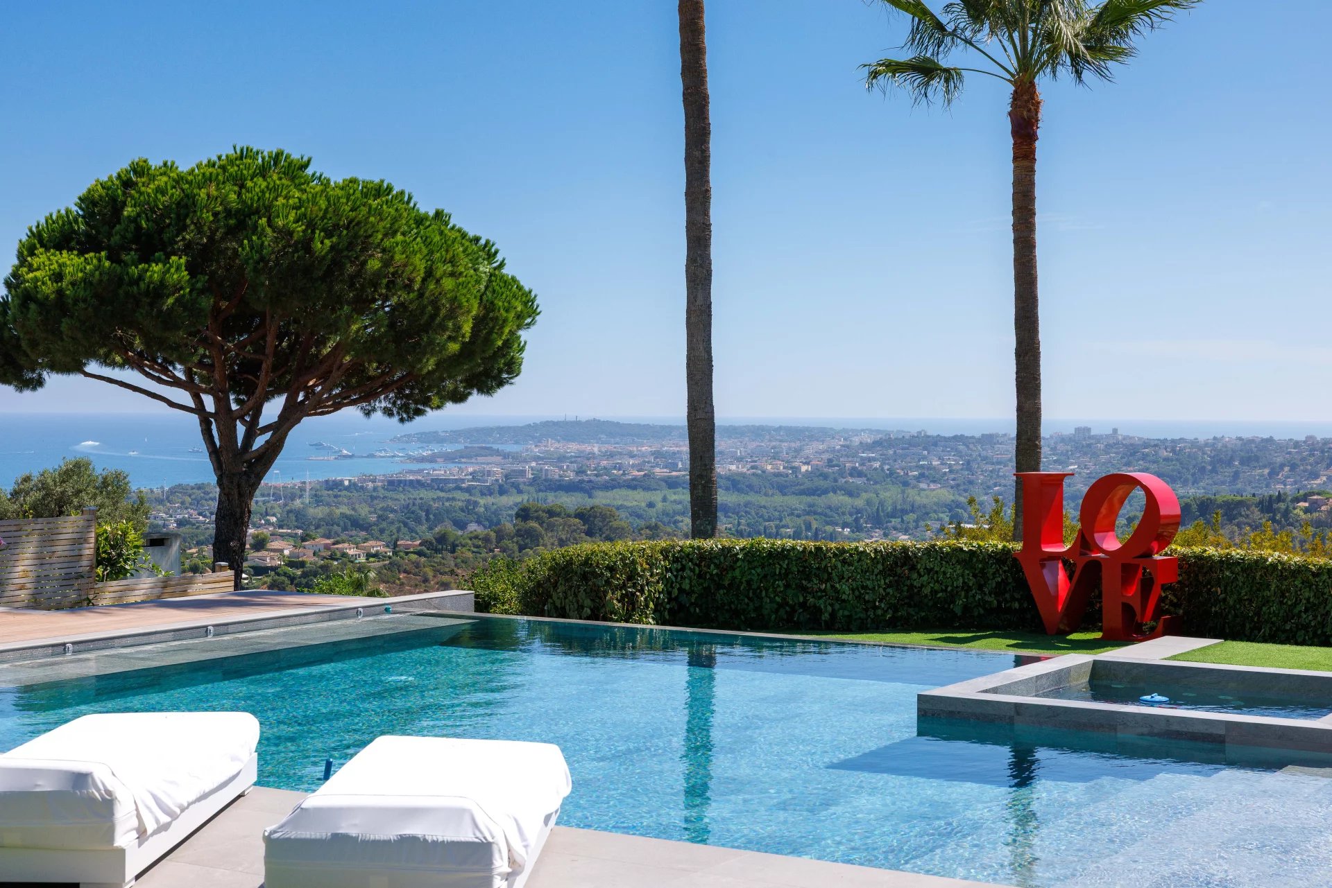 Sale House Villeneuve-Loubet Hauts de Vaugrenier