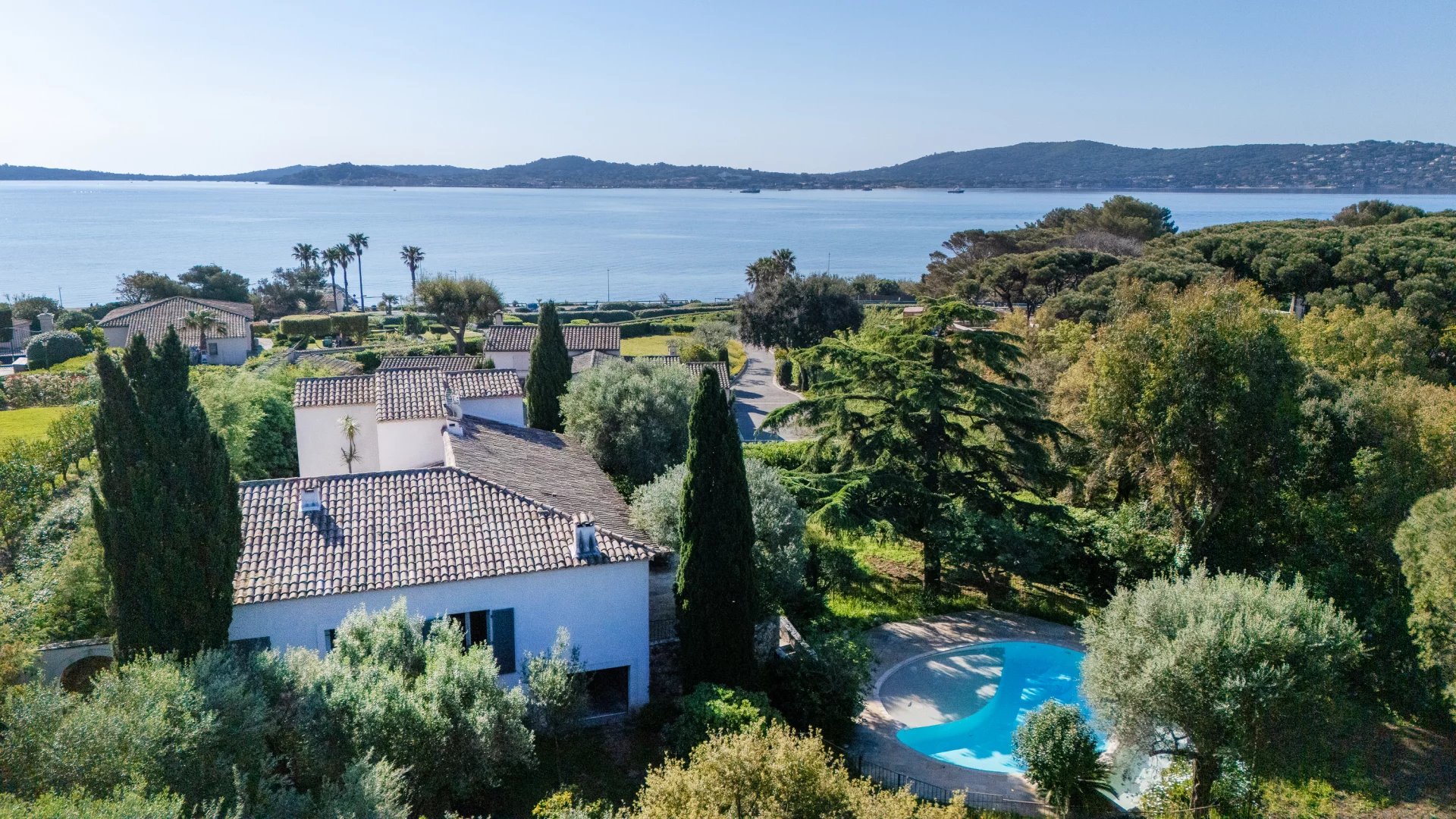 Agence immobilière de Ellington International