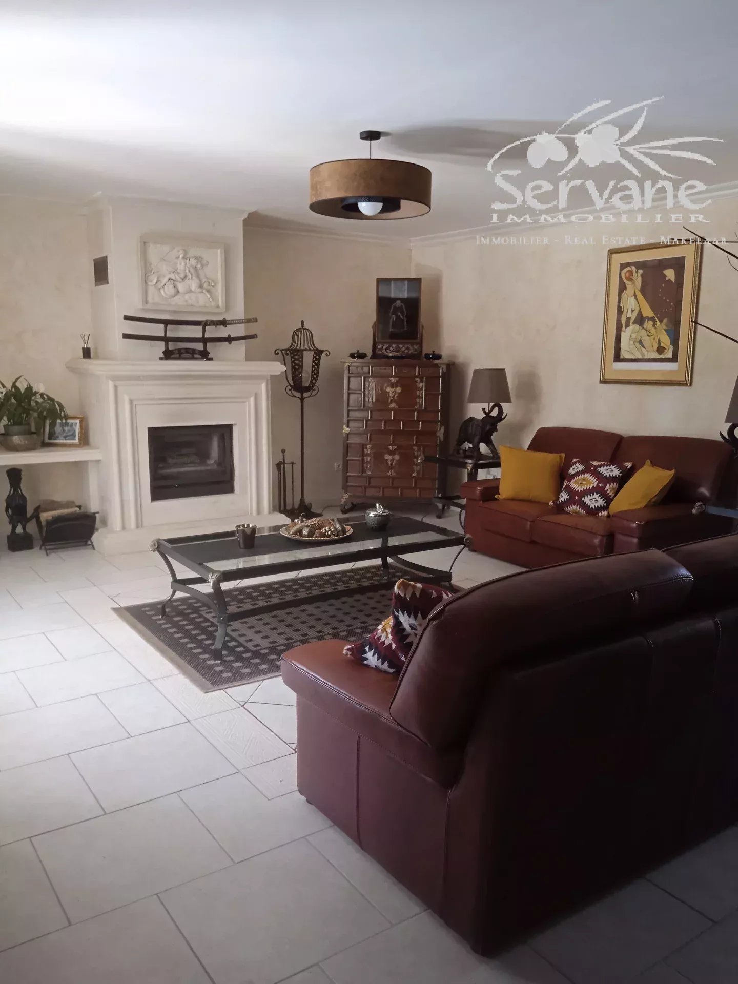 VERY NICE 4 BEDROOMS VILLA WITH POOL FOR SALE AUPS