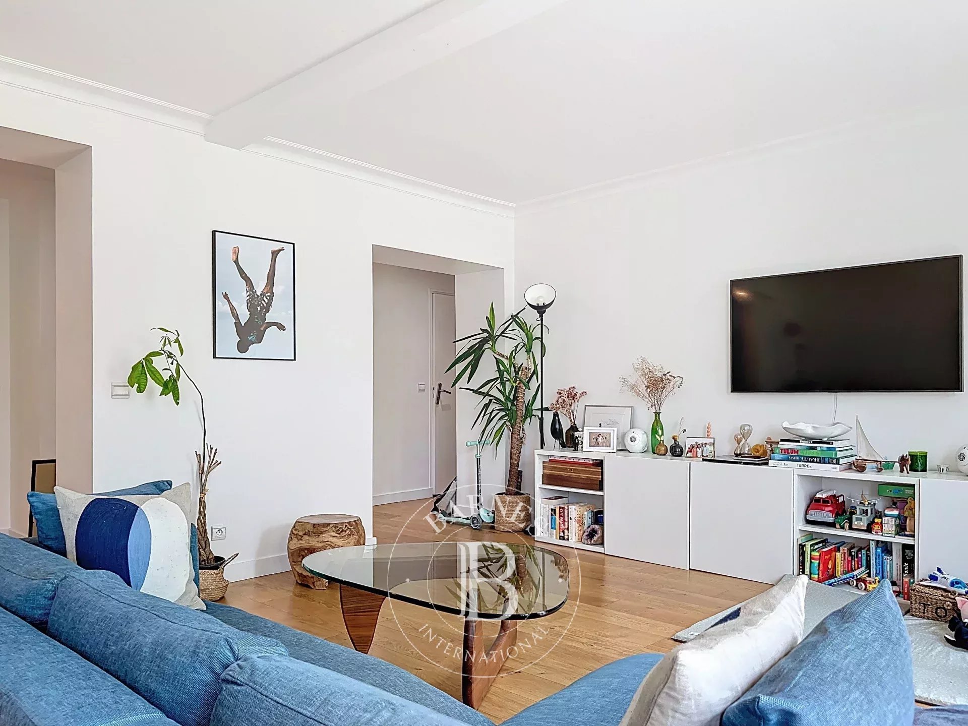 Daire Paris 10ème - picture 17