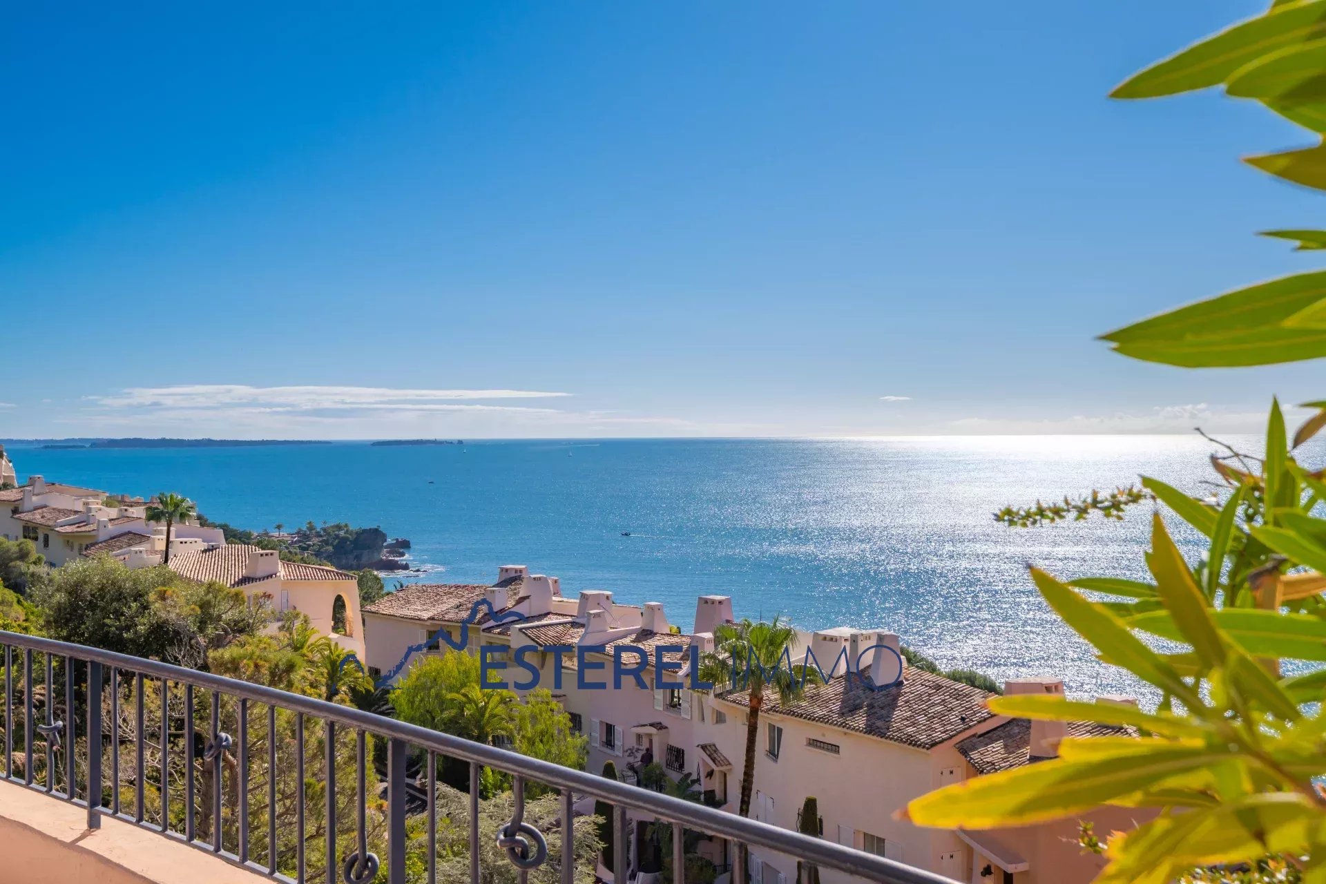 Appartement à Port-la-Galère — référence 85952236