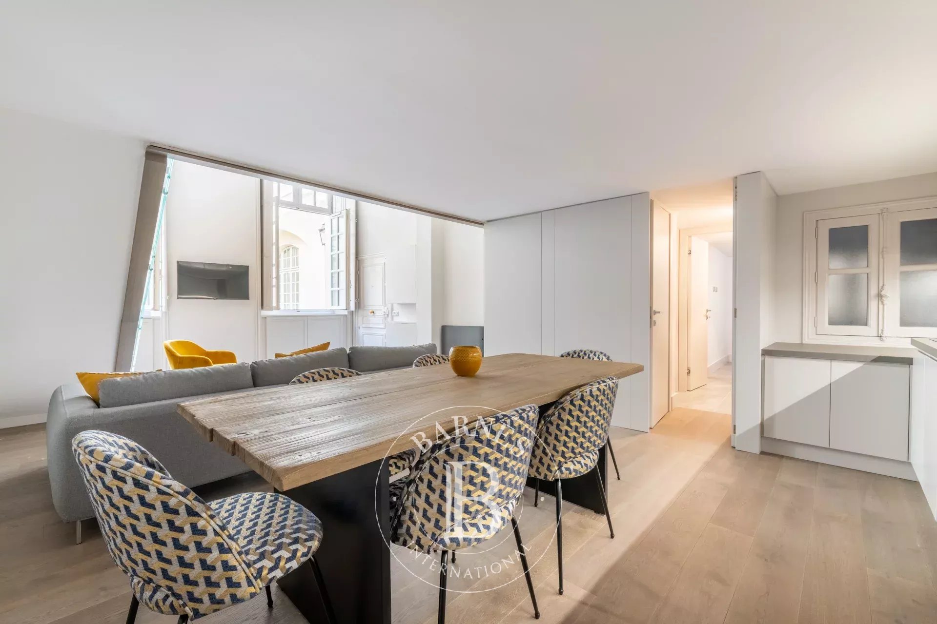 Daire Paris 3ème - picture 9