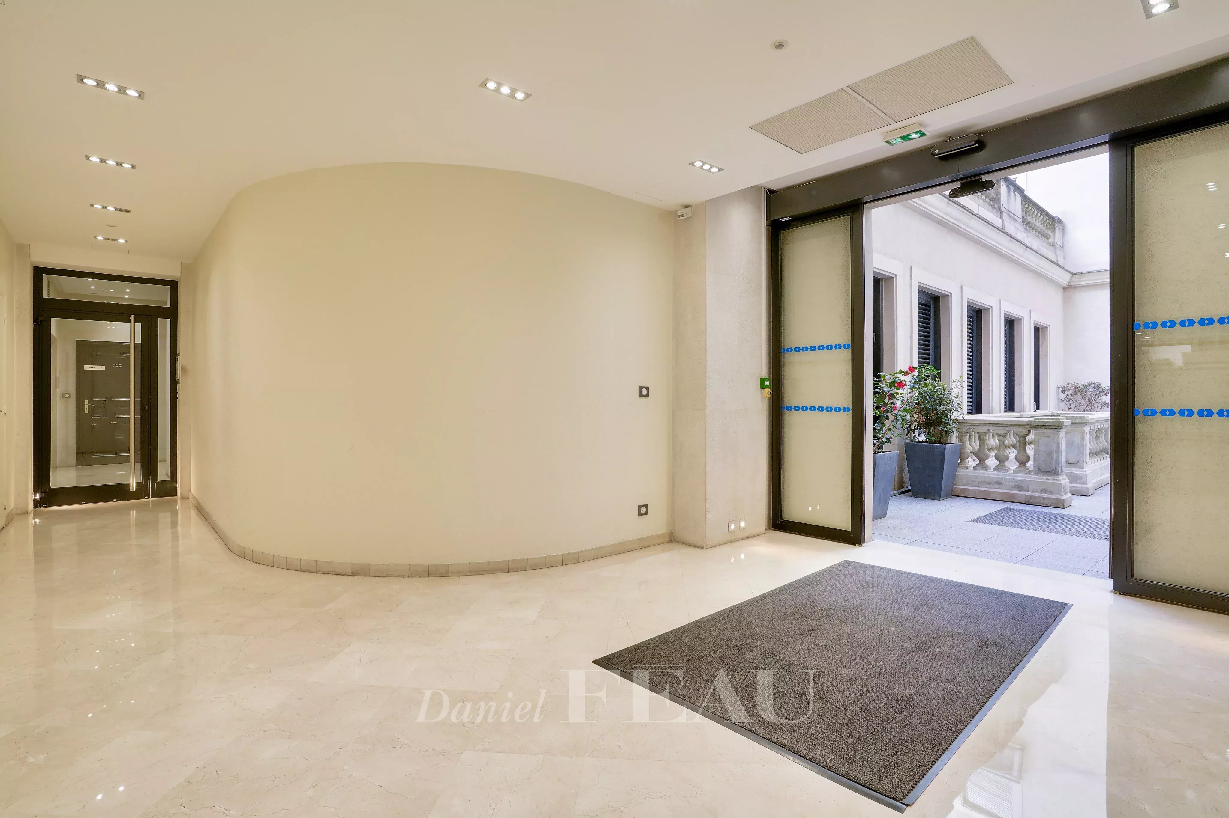 Location Appartement Paris 9ème