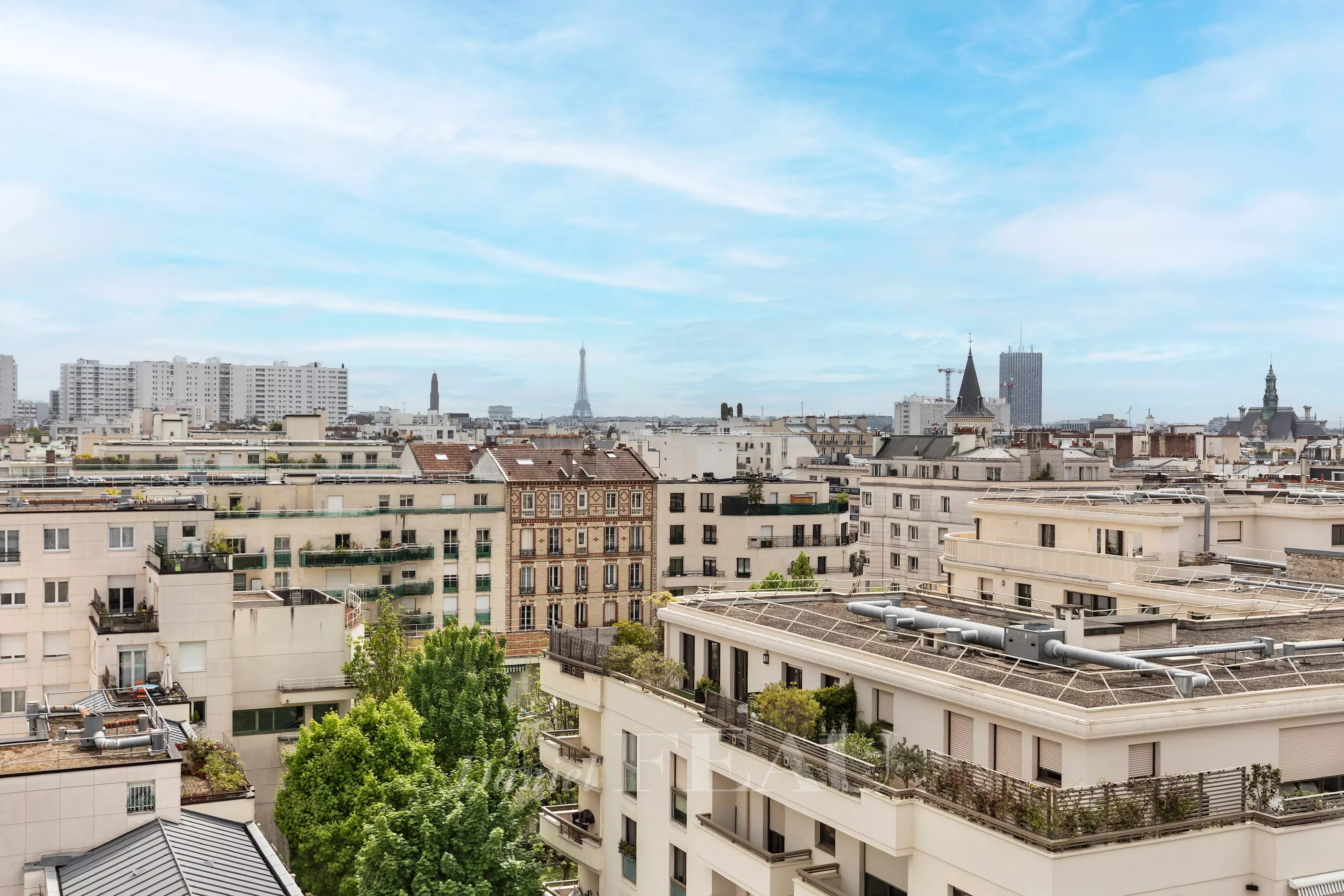 Exclusivité / Levallois - Appartement en duplex avec terrasses - Quatre chambres