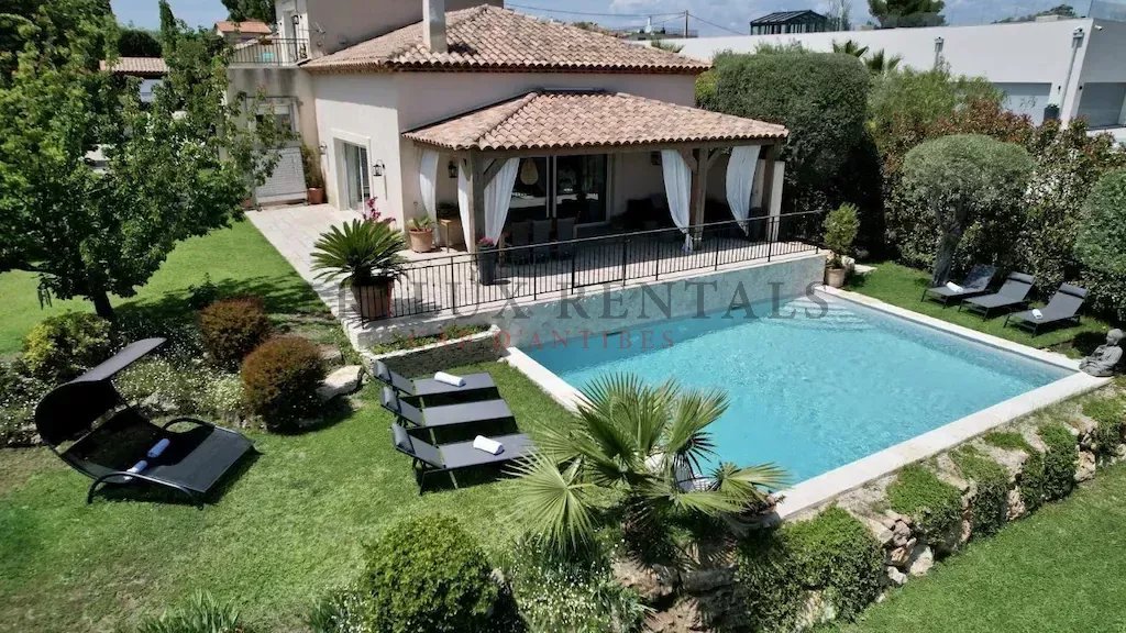 Beautiful Provencal Villa with pool | Cap d'Antibes