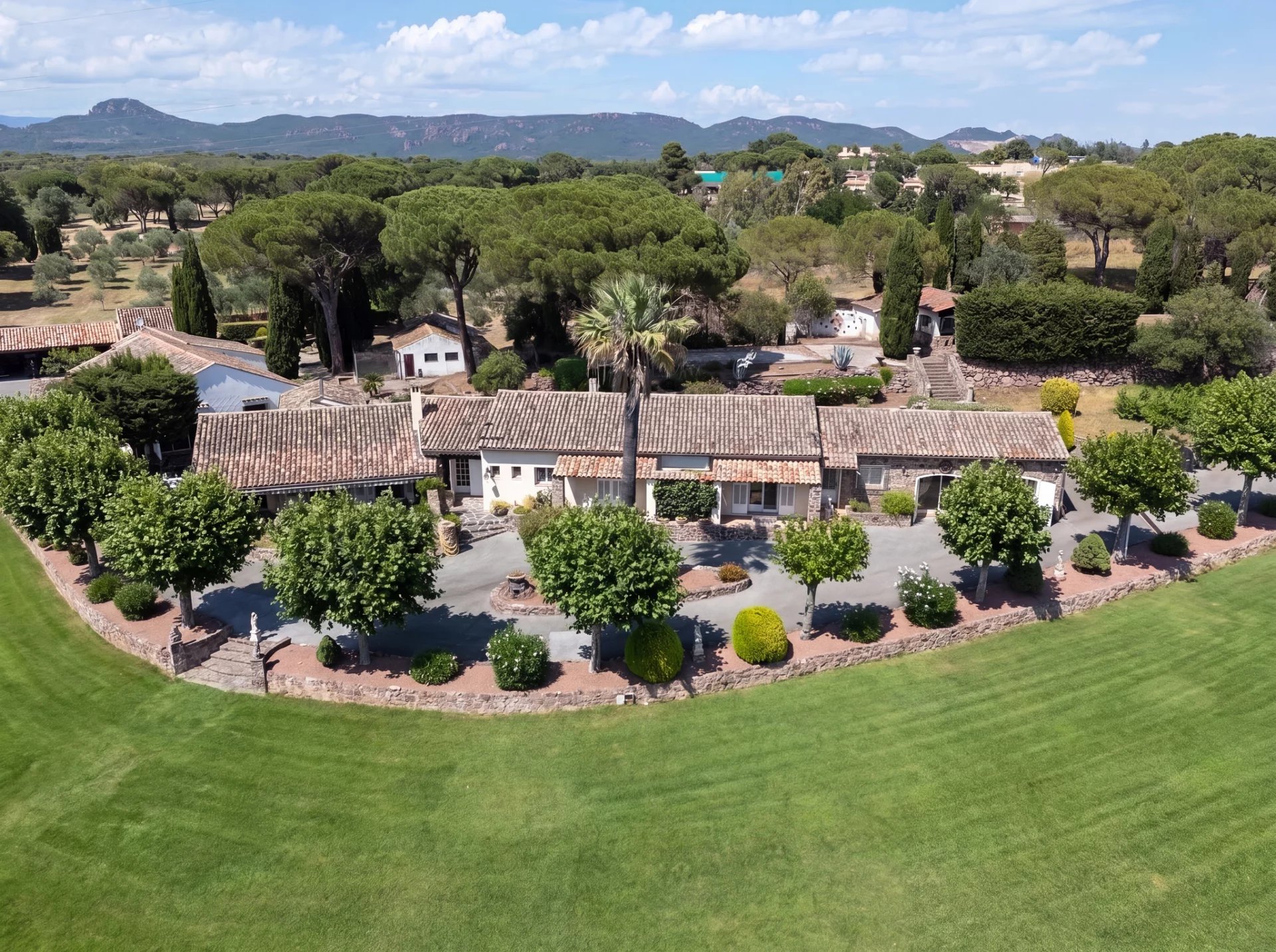 Elegant Character Estate on Over 32 Hectares