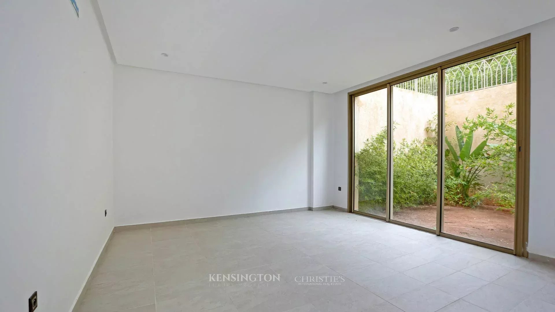5 Bedroom Villa/Townhouse's Image 35