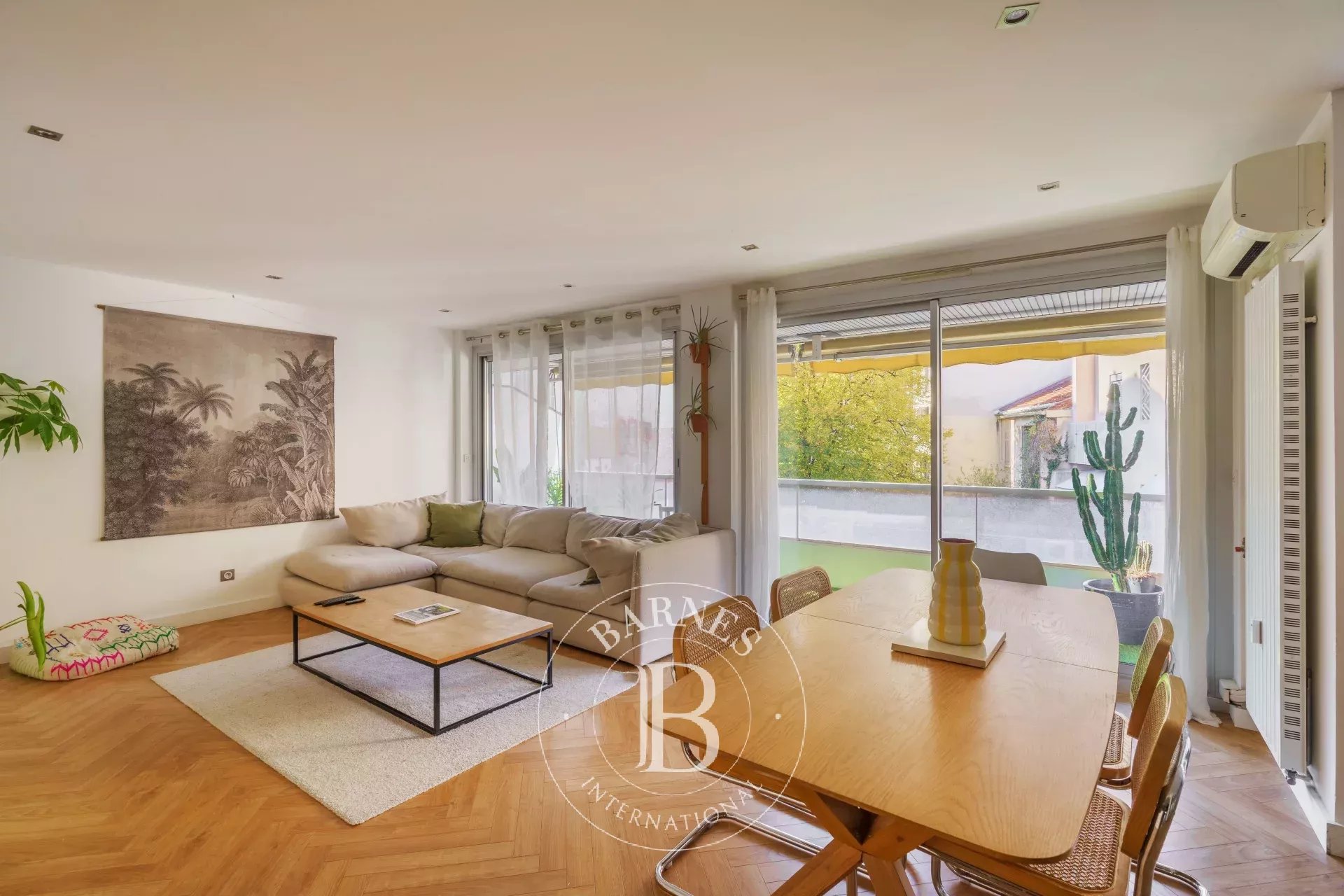 Daire Marseille 8ème