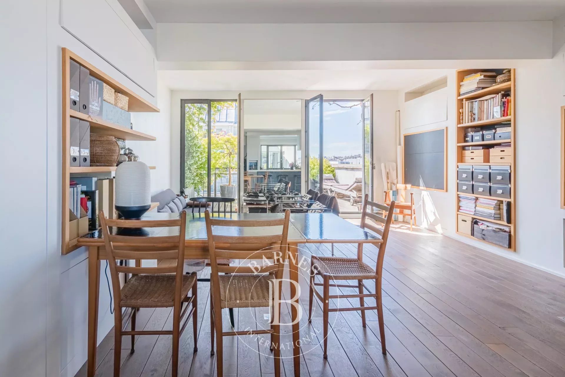 Daire Paris 10ème - picture 4