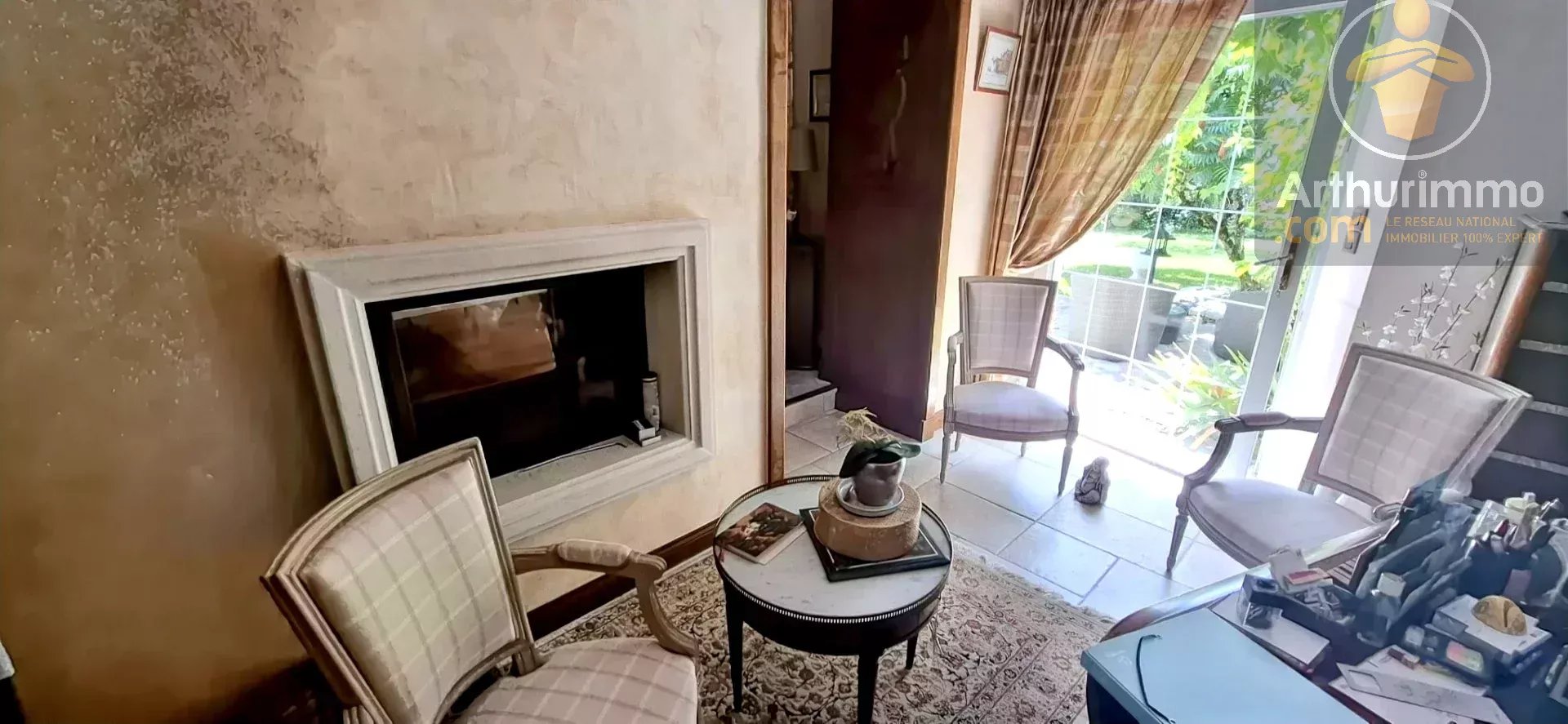 Ensemble immobilier à Avaray — photo 9