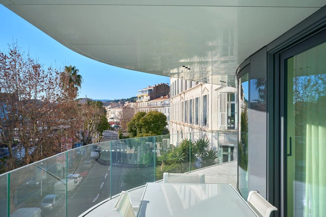 UNIQUE - HIGH STANDING APARTMENT