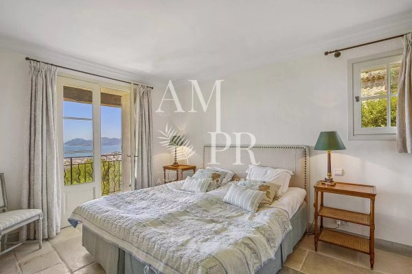 Luxury Villa Cannes: Sea View Family Estate in Gated Domain — photo 6