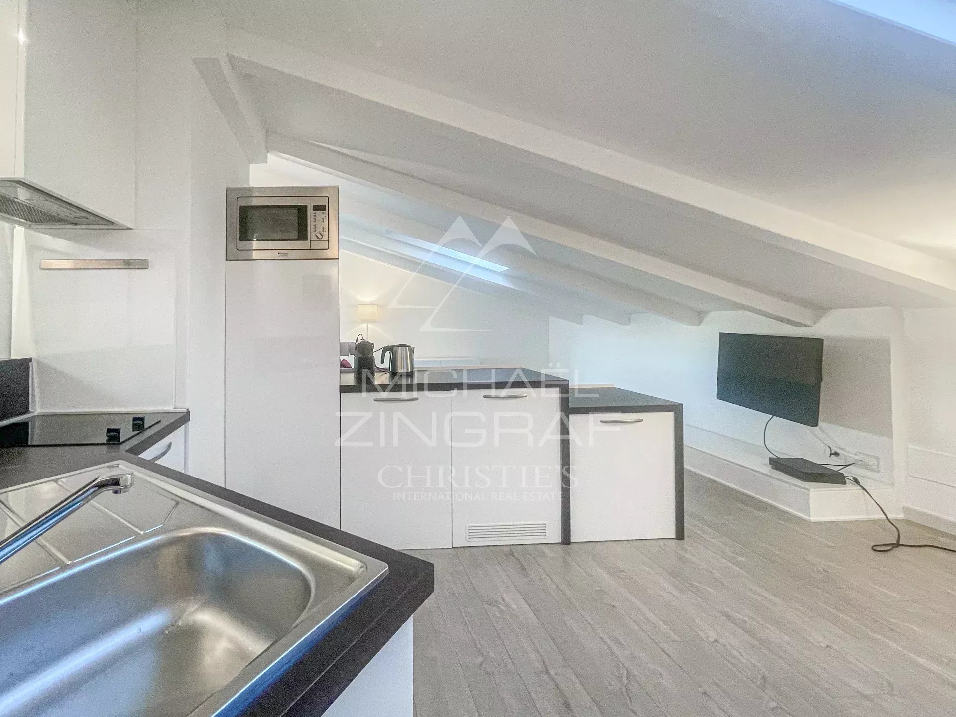 1 Bedroom Apartment/Flat's Image 13