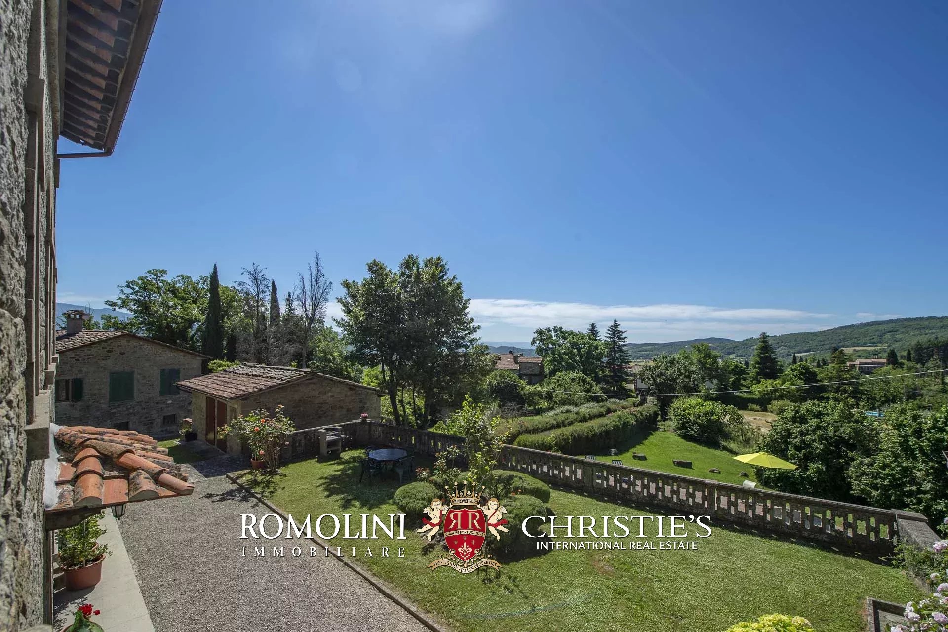 10 Bedroom Villa/Townhouse's Image 7