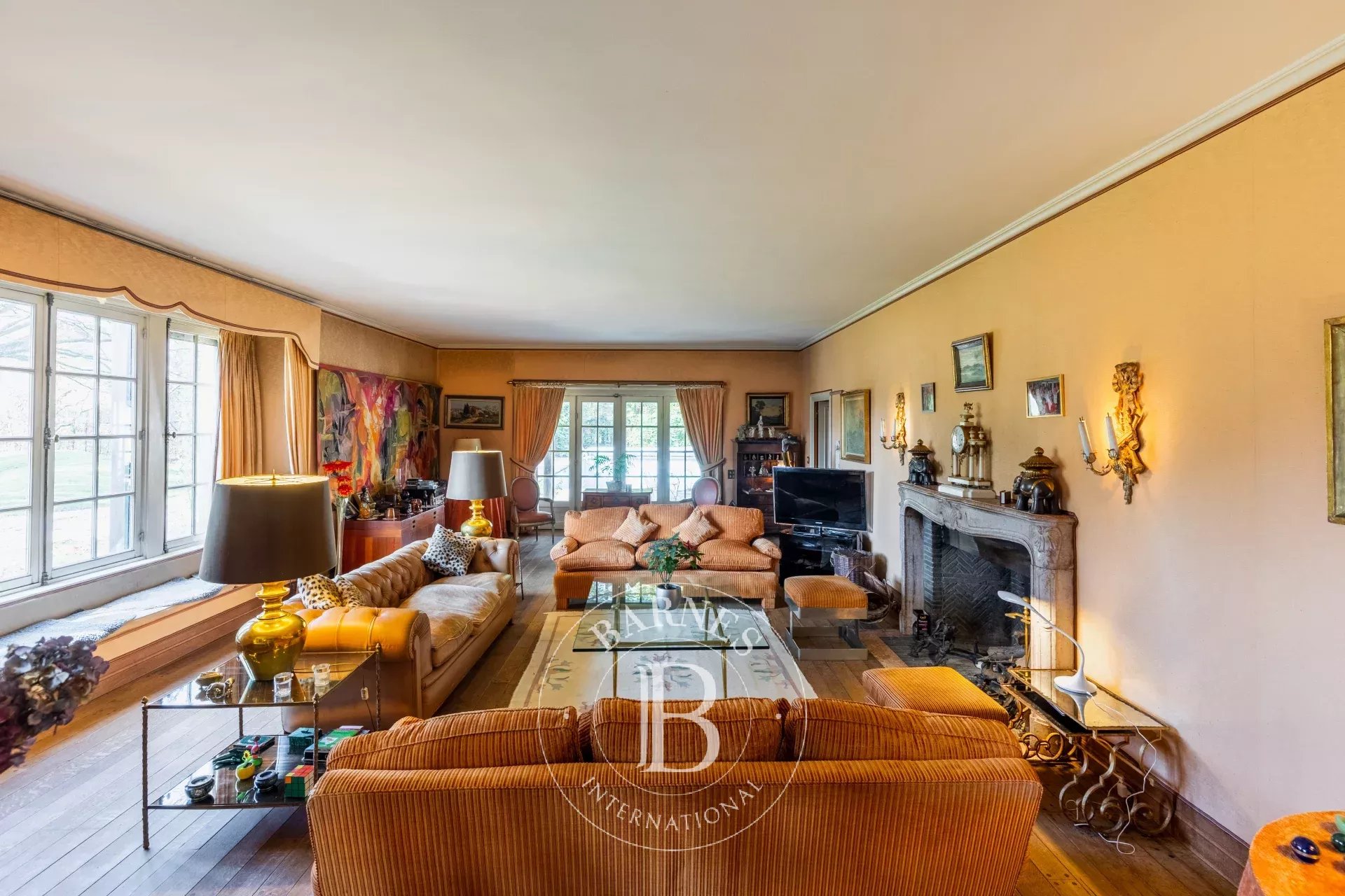 Hoeilaart - Exceptional villa to renovate, close to the Sonian Forest