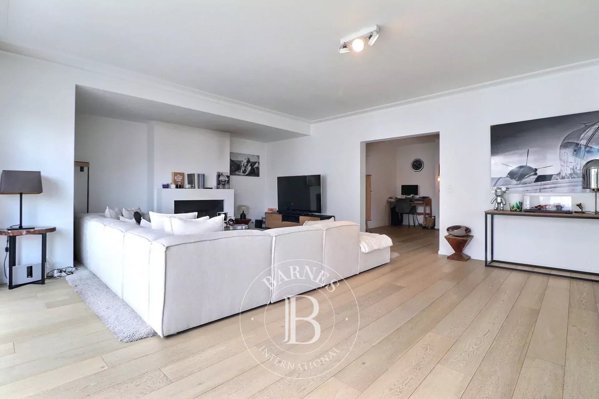Bois de la Cambre - Appartement 4ch + terrasse + parking