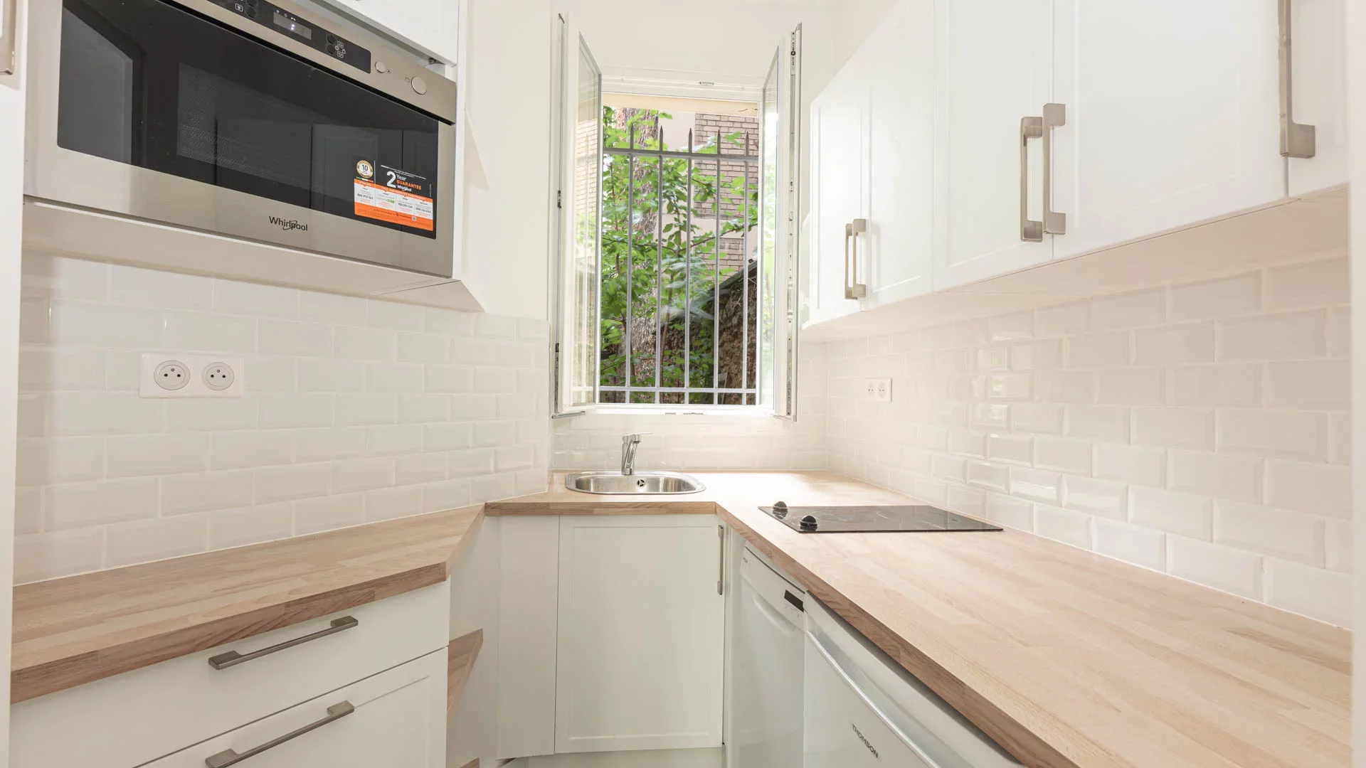 Neuilly-sur-Seine - LES SABLONS / MAIRIE DE NEUILLY